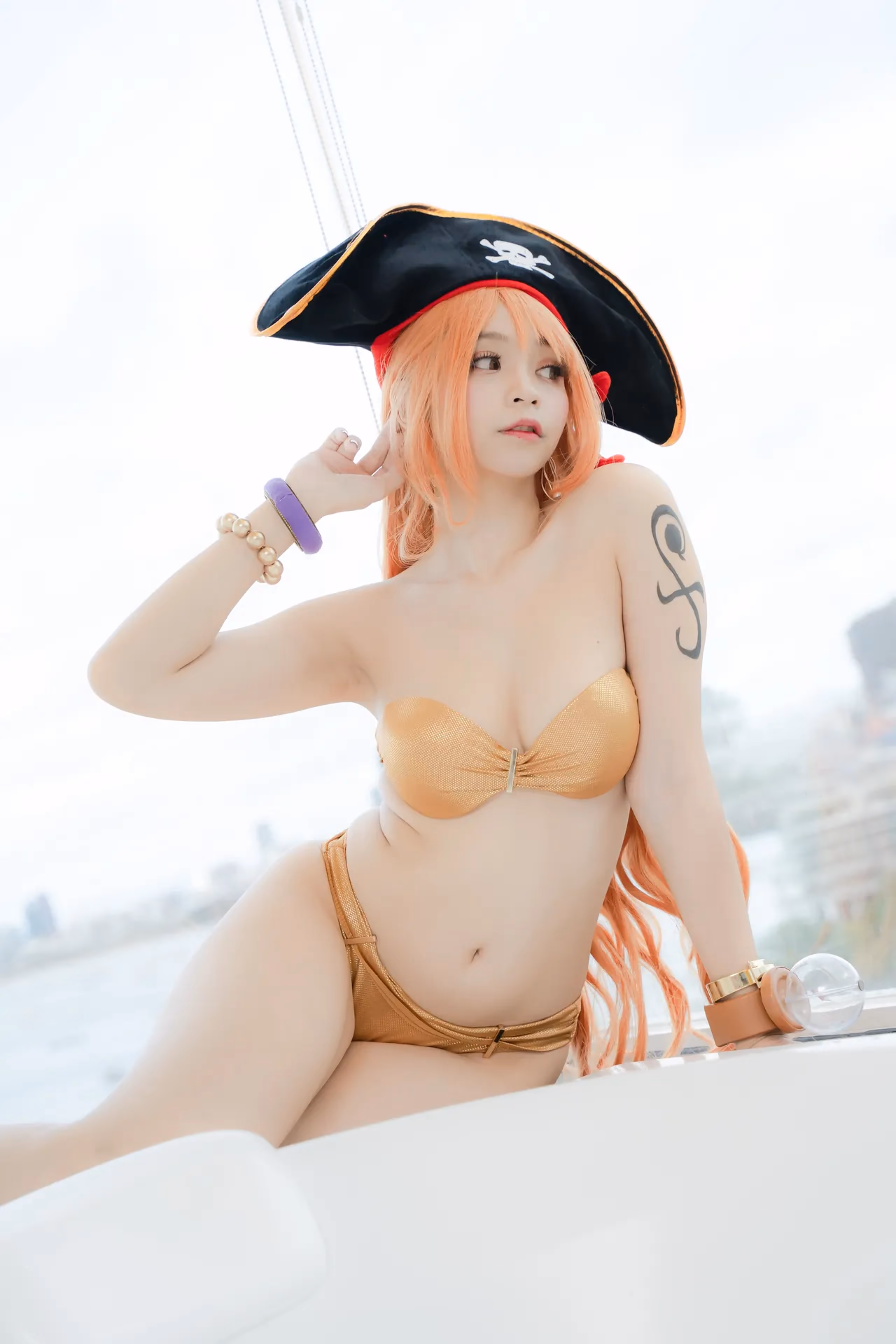 Kadorin Hitomi as Nami — cosplay photo 37 of 303