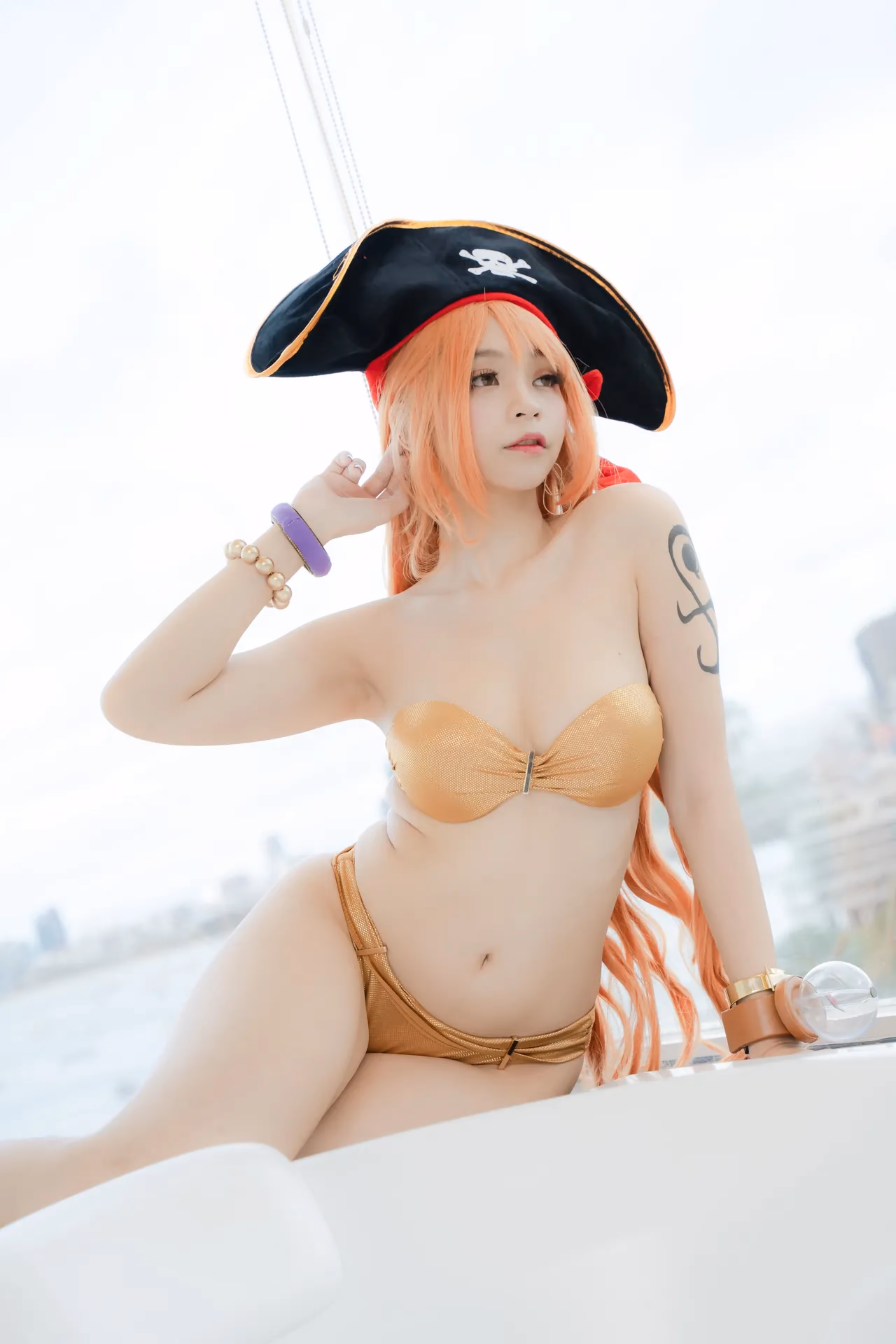 Kadorin Hitomi as Nami — cosplay photo 38 of 303