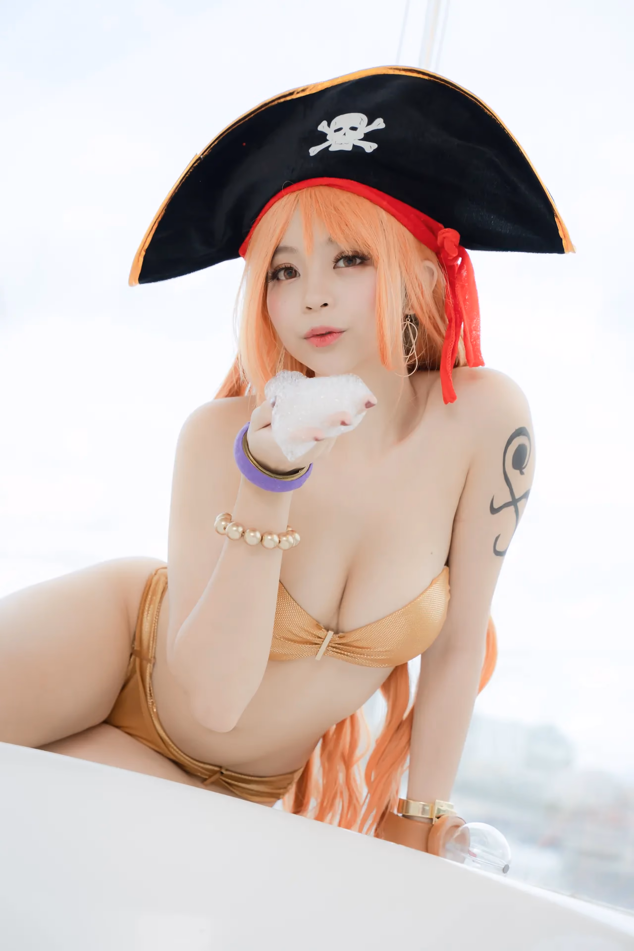 Kadorin Hitomi as Nami — cosplay photo 43 of 303