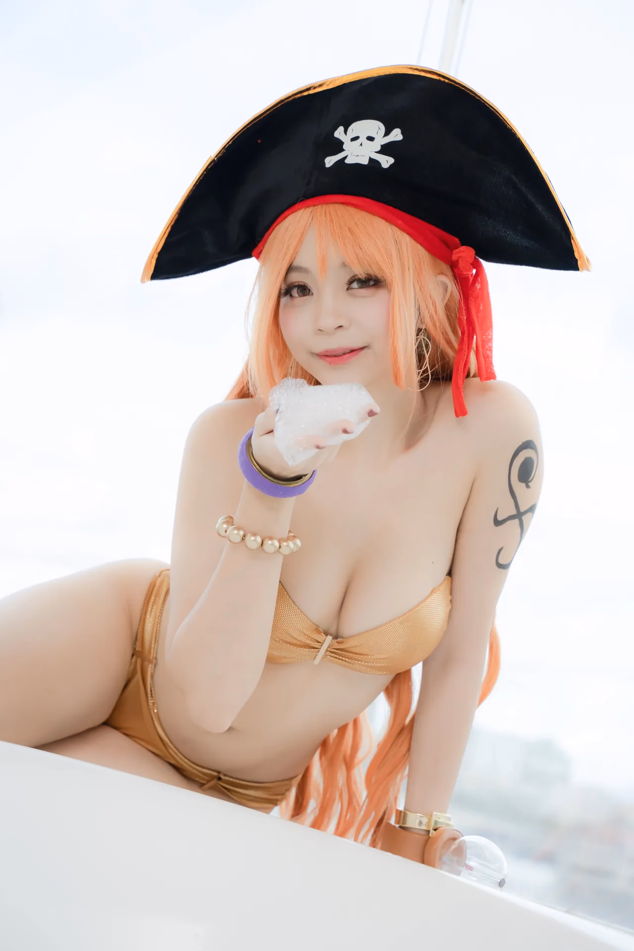 Kadorin Hitomi as Nami — cosplay photo 44 of 303