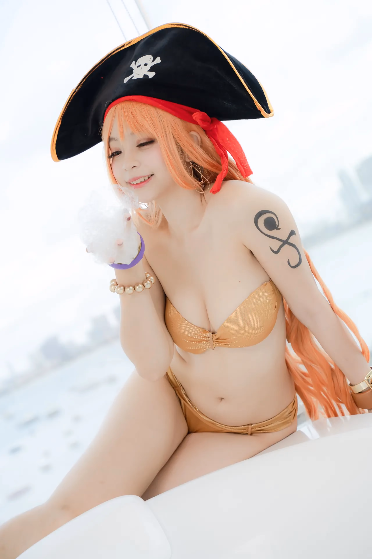 Kadorin Hitomi as Nami — cosplay photo 50 of 303