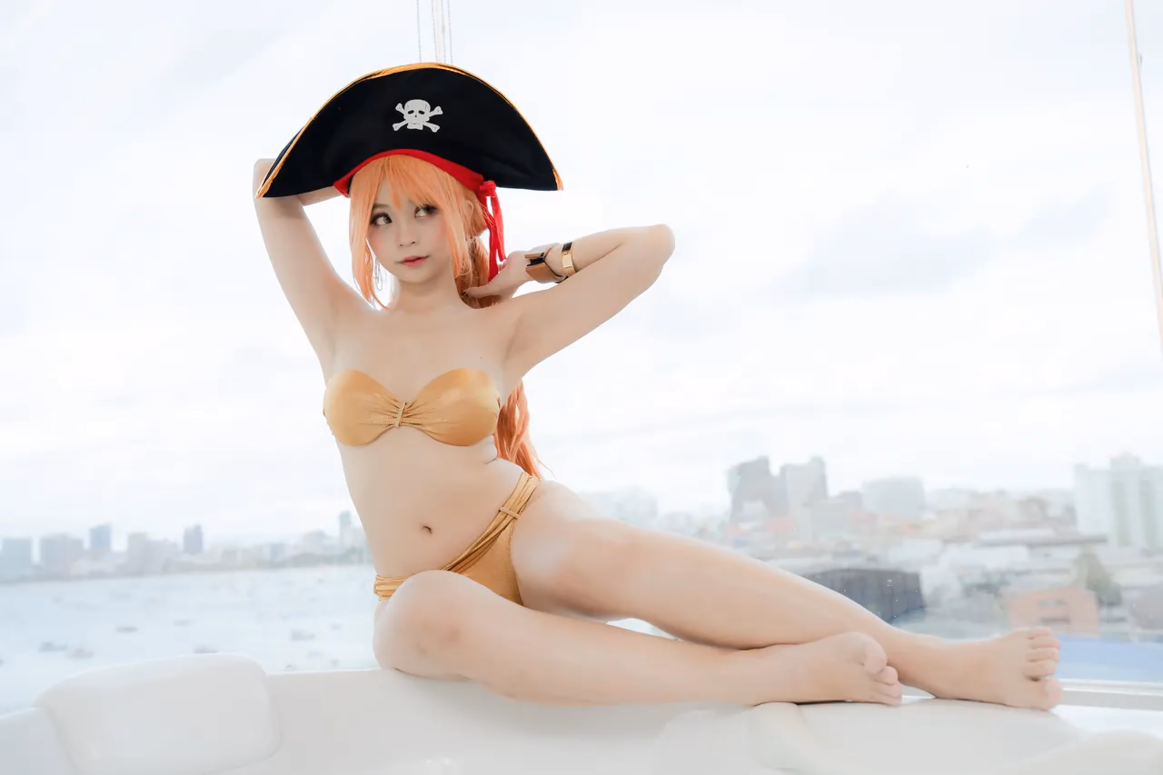 Kadorin Hitomi as Nami — cosplay photo 57 of 303