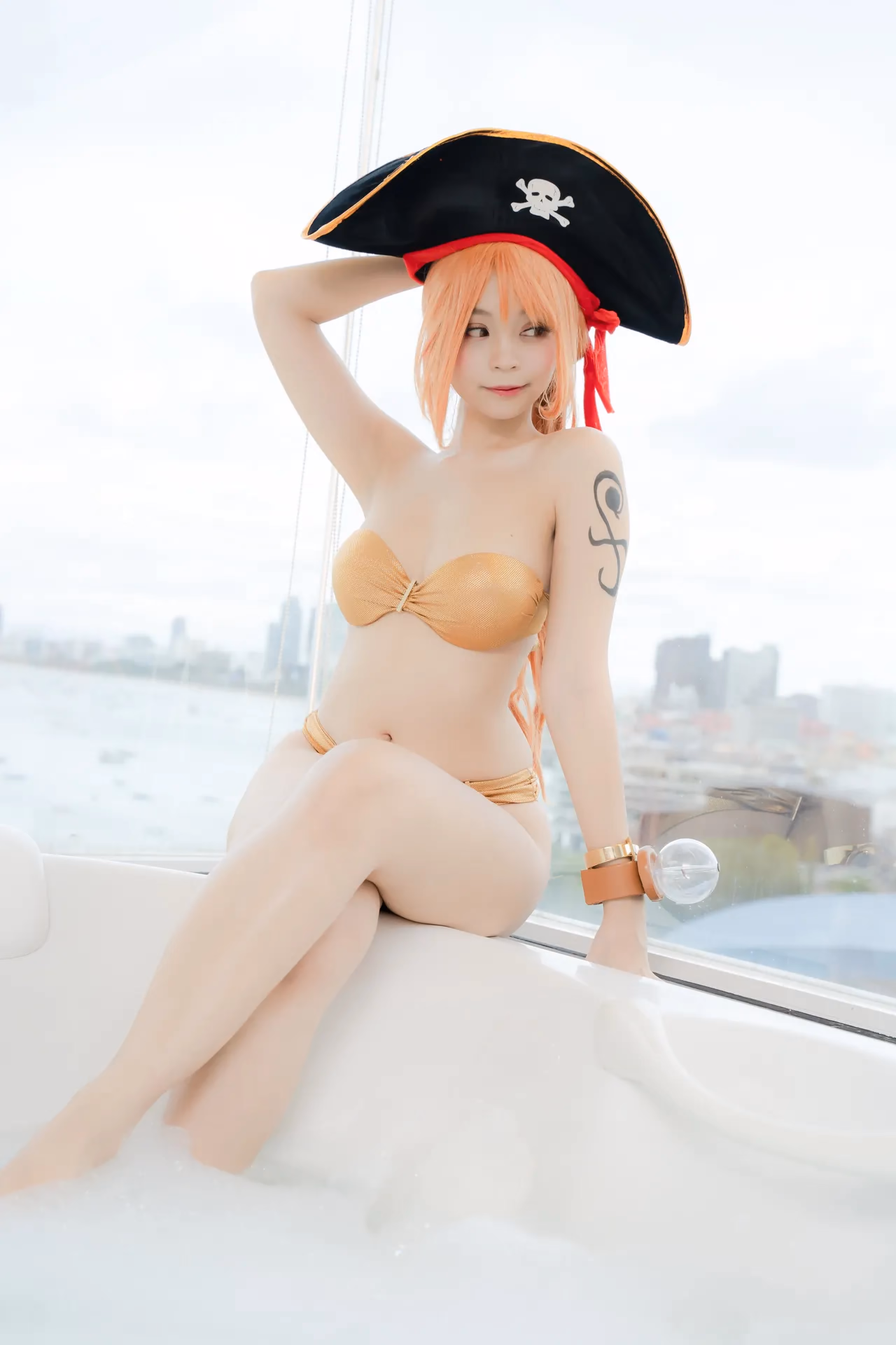 Kadorin Hitomi as Nami — cosplay photo 63 of 303