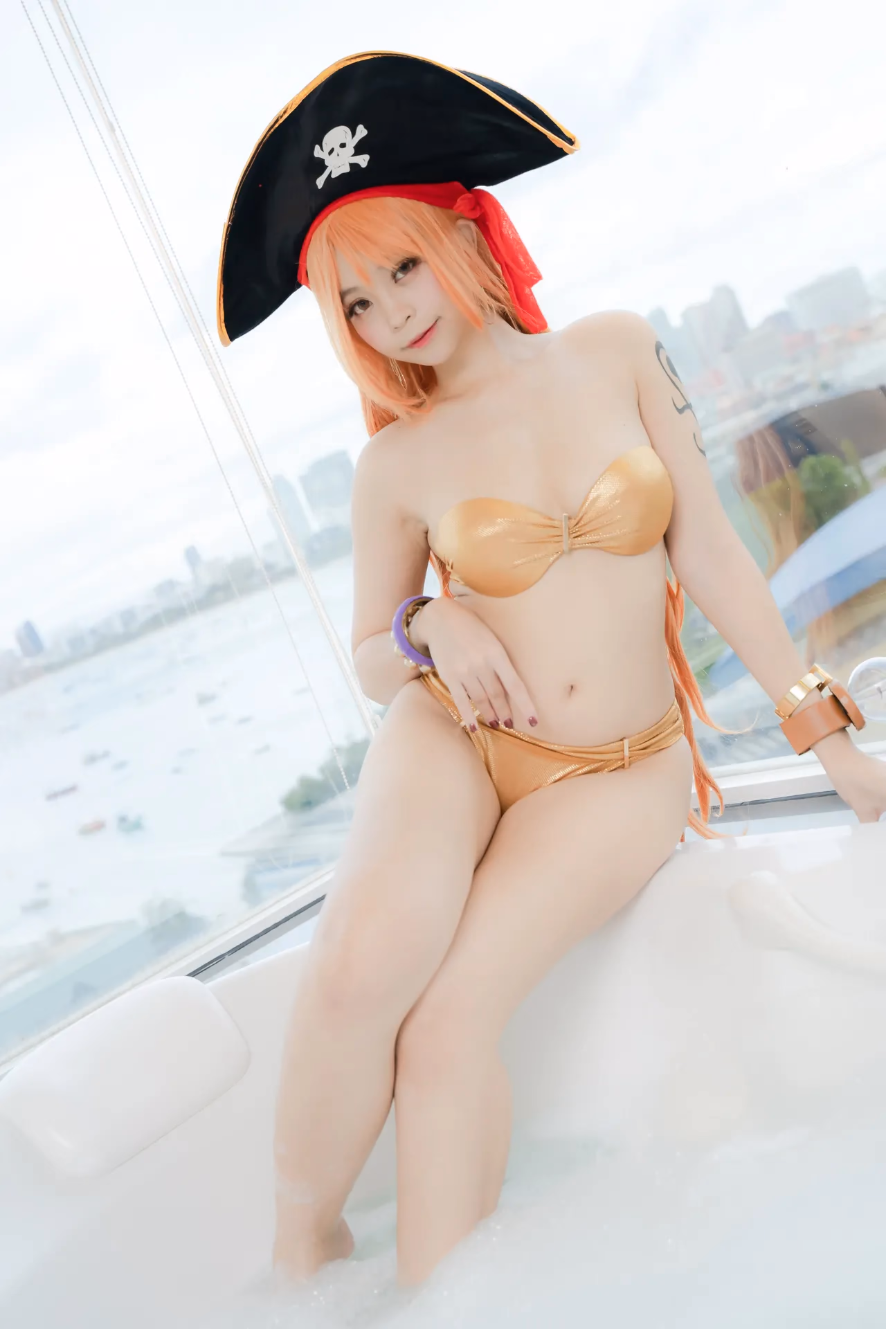 Kadorin Hitomi as Nami — cosplay photo 72 of 303