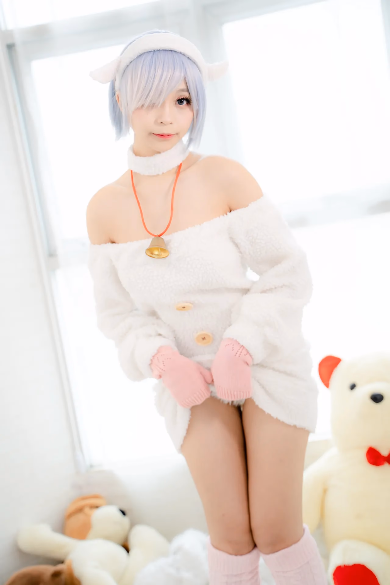 Kadorin Hitomi as Rem — cosplay photo 6 of 92