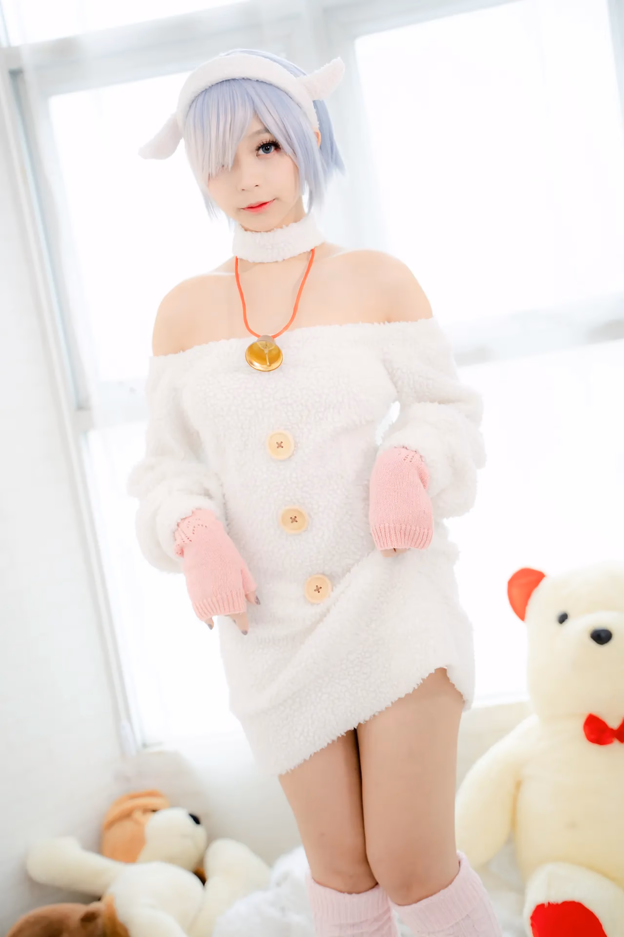 Kadorin Hitomi as Rem — cosplay photo 7 of 92