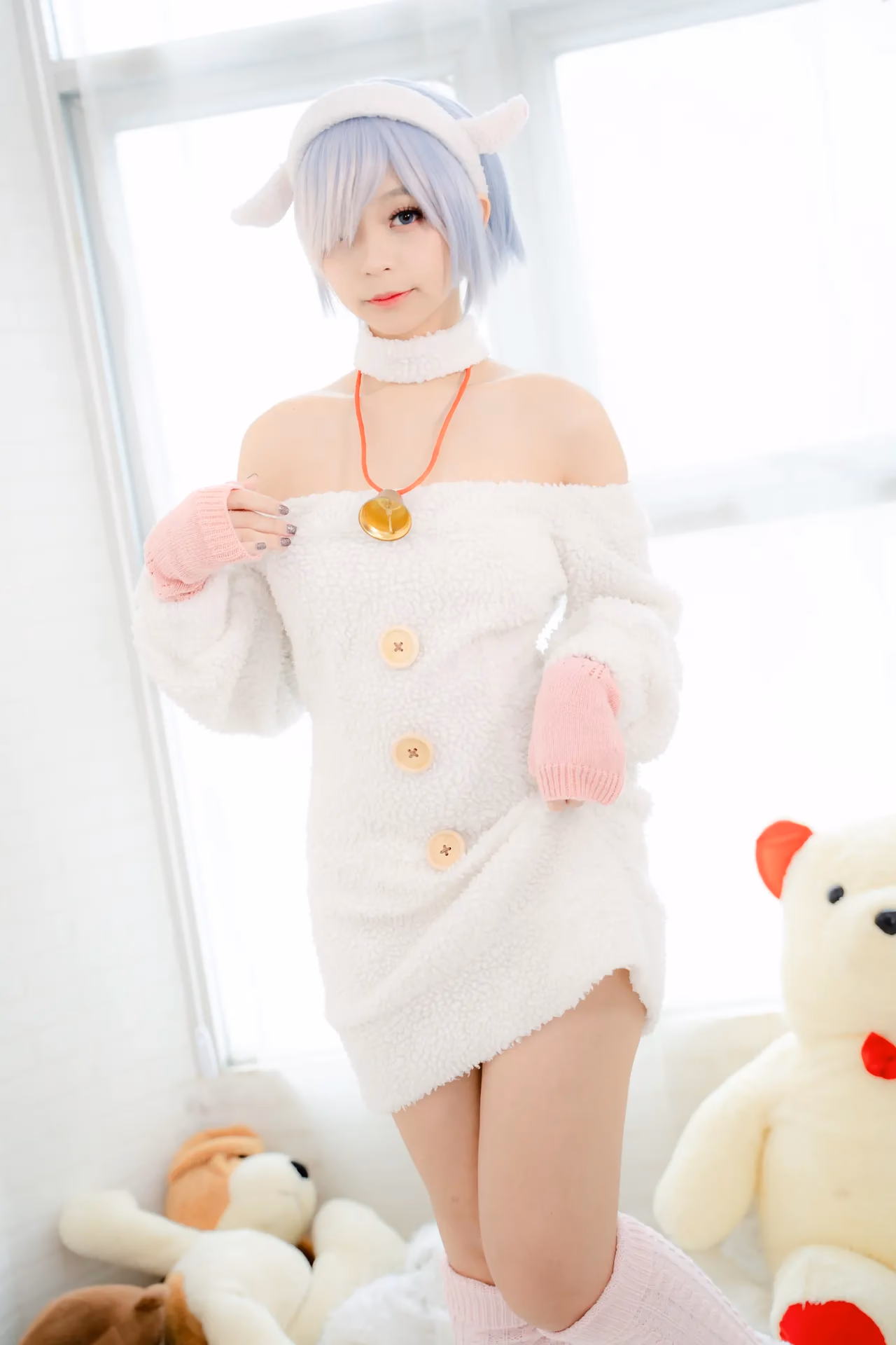 Kadorin Hitomi as Rem — cosplay photo 8 of 92