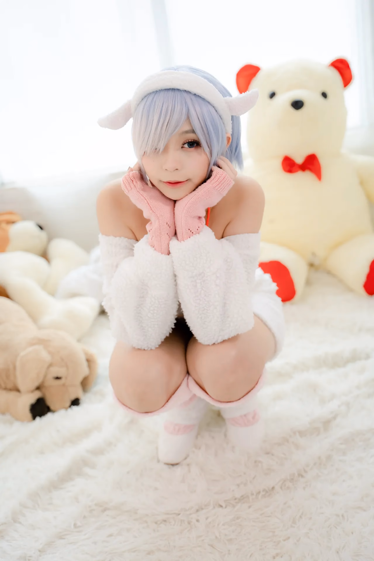 Kadorin Hitomi as Rem — cosplay photo 9 of 92
