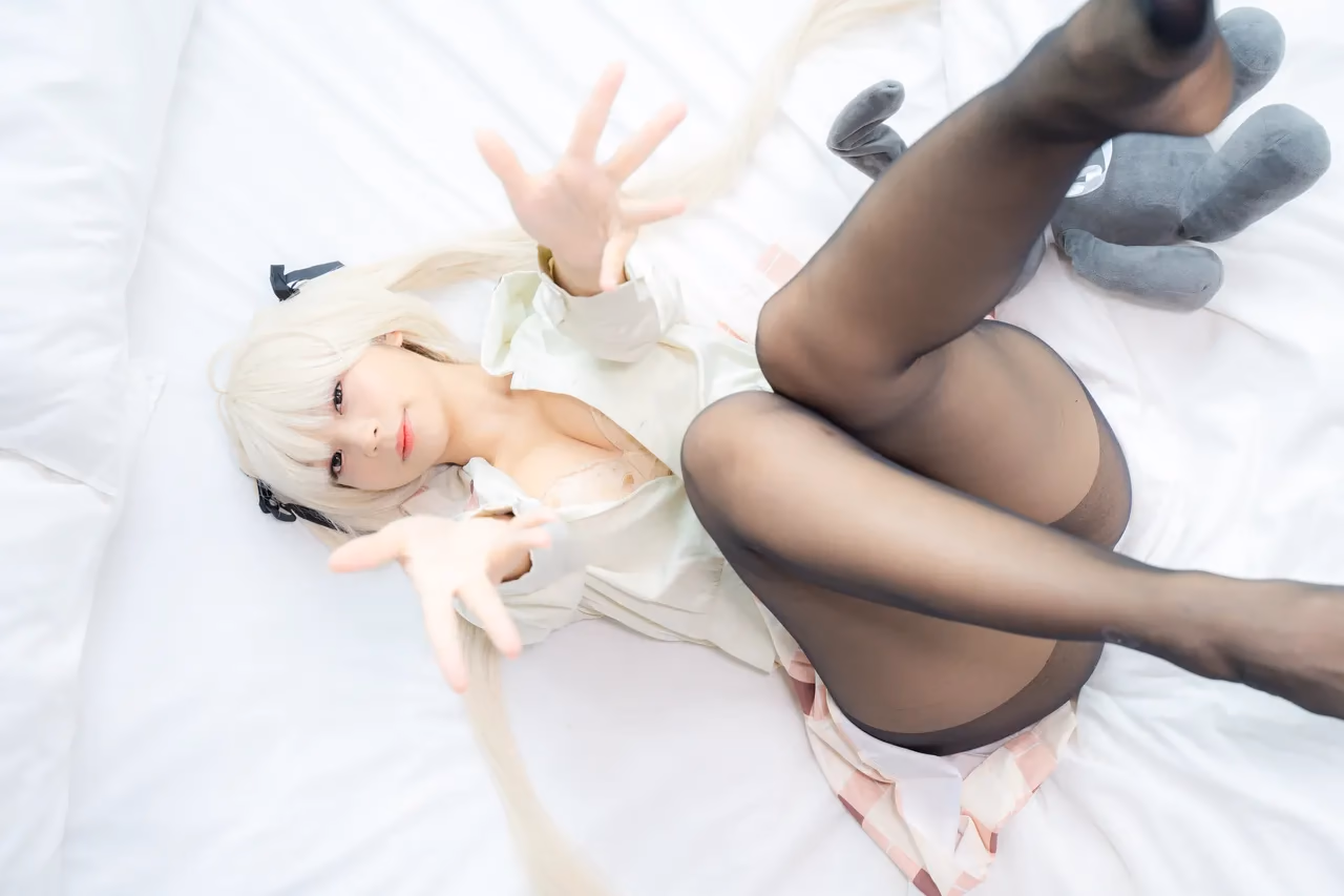 Kadorin Hitomi as Sora Kasugano — cosplay photo 82 of 135