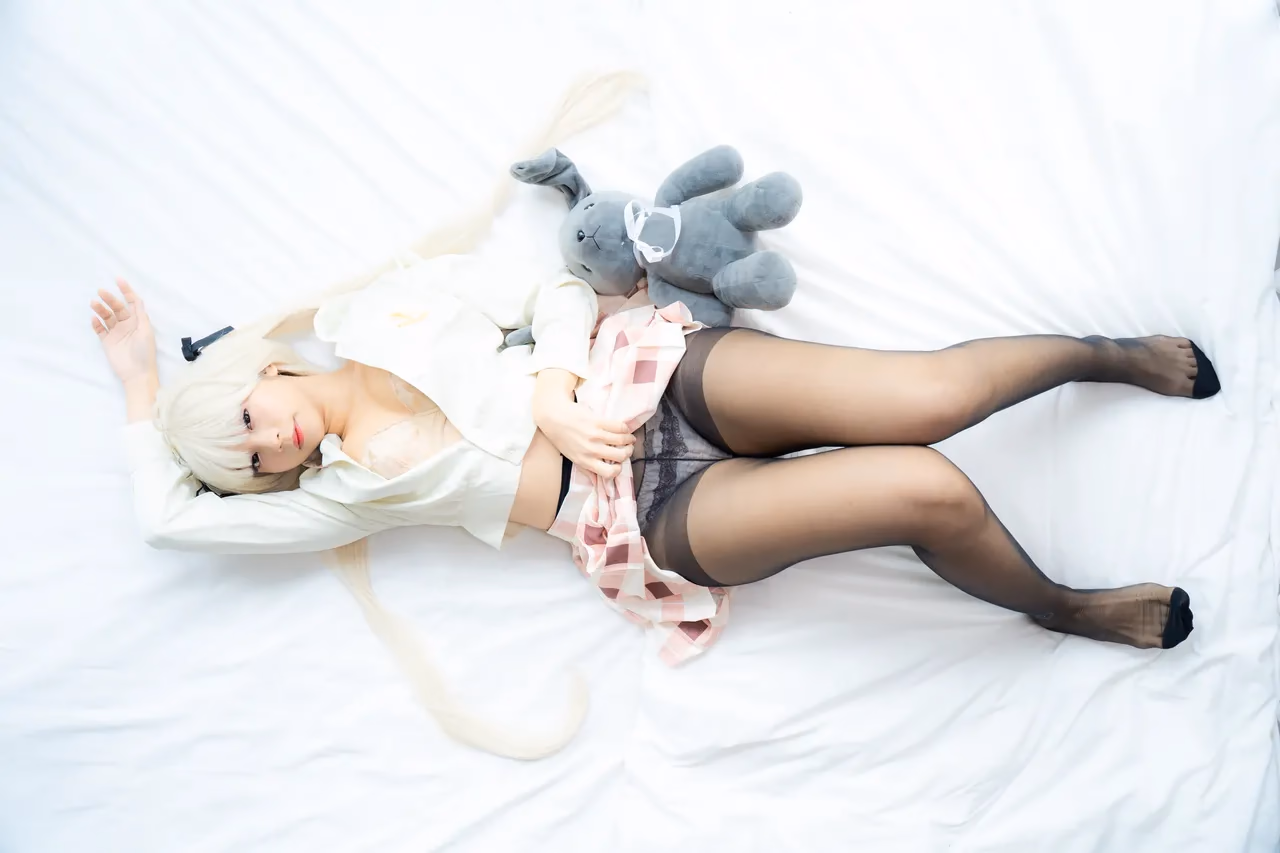 Kadorin Hitomi as Sora Kasugano — cosplay photo 88 of 135