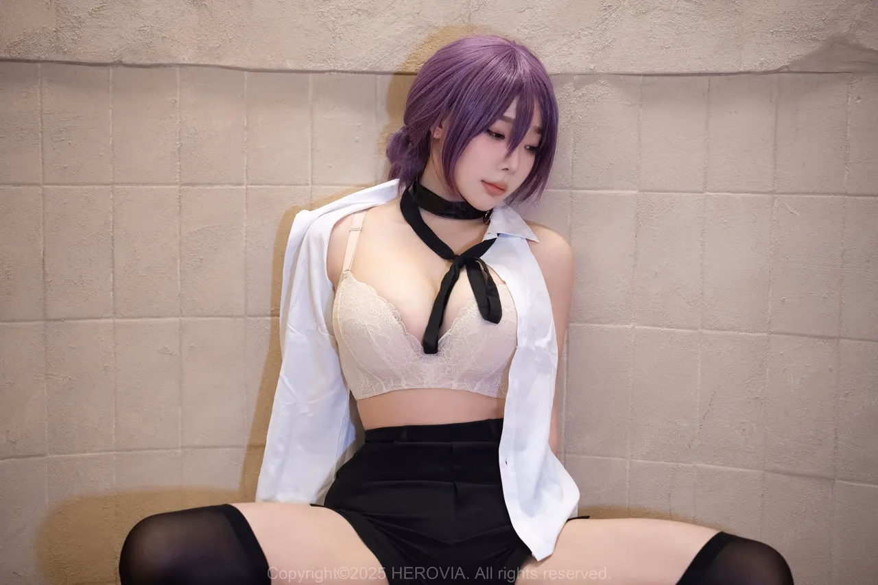 Kang In Kyung as Reze — cosplay photo 30 of 70