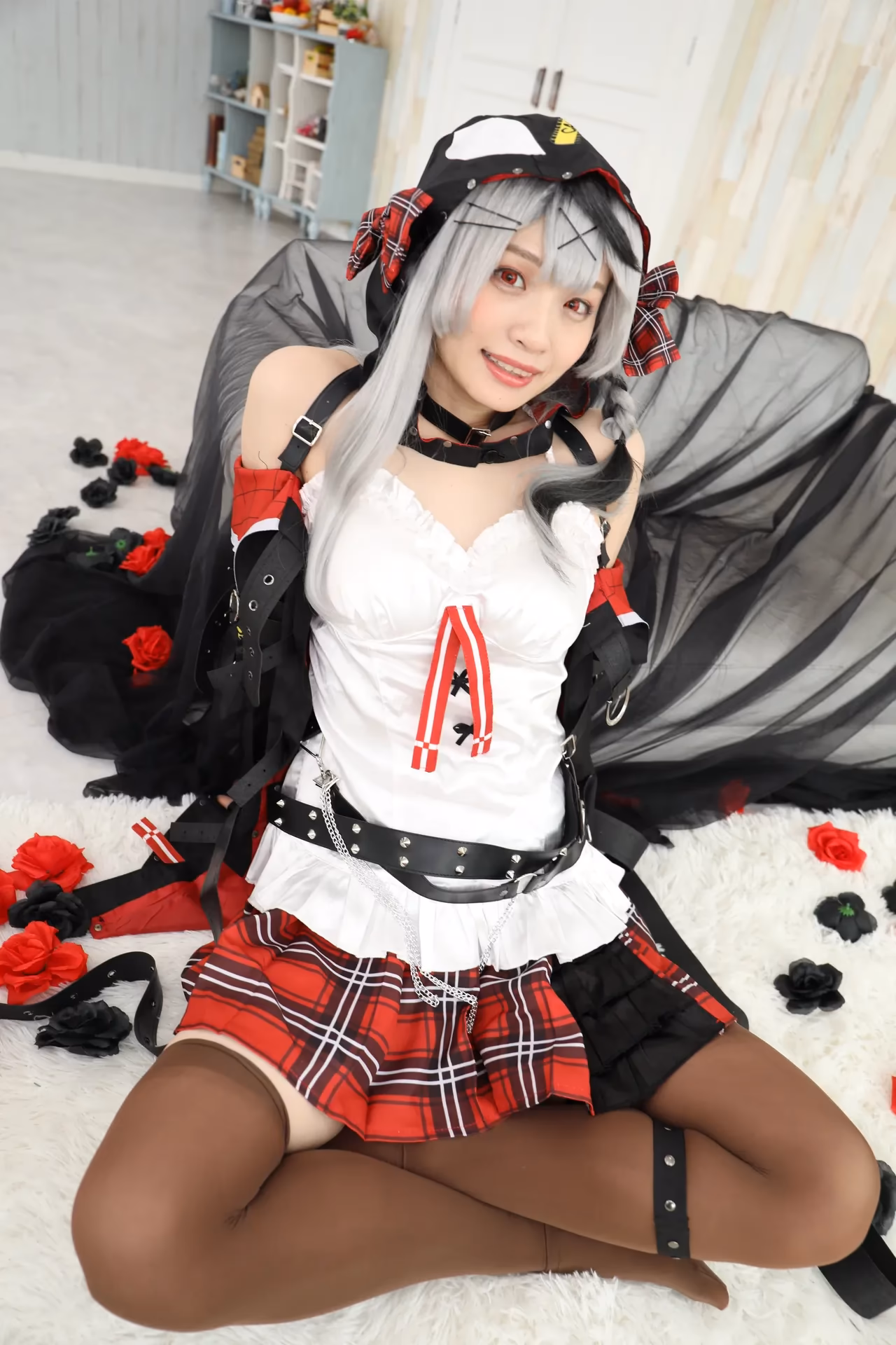 Kanon Urara as Sakamata Chloe — cosplay photo 27 of 81
