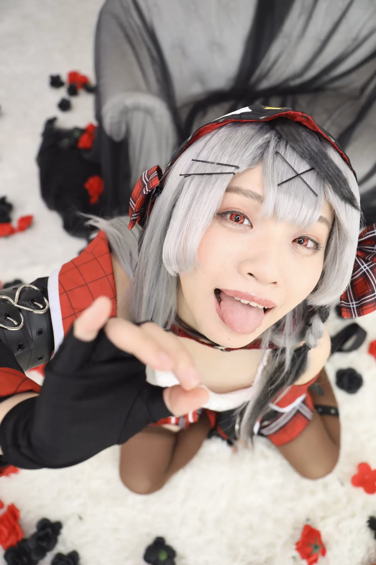 Kanon Urara as Sakamata Chloe — cosplay photo 31 of 81
