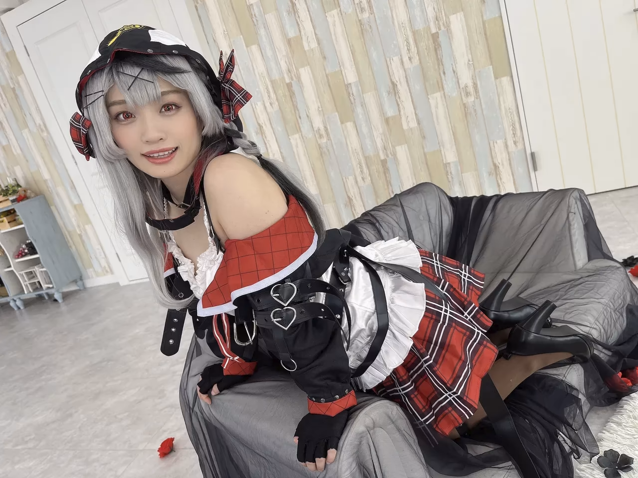 Kanon Urara as Sakamata Chloe — cosplay photo 35 of 81