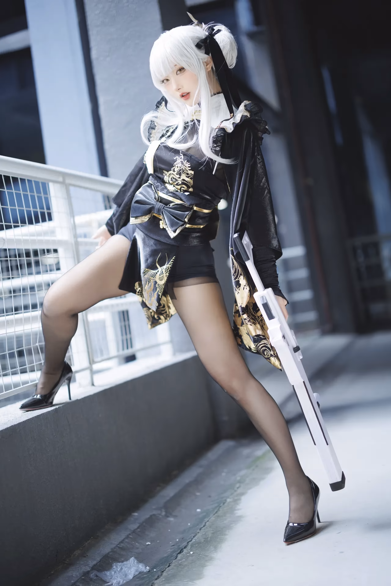 Kiriko Celia as Blanc — cosplay photo 16 of 17