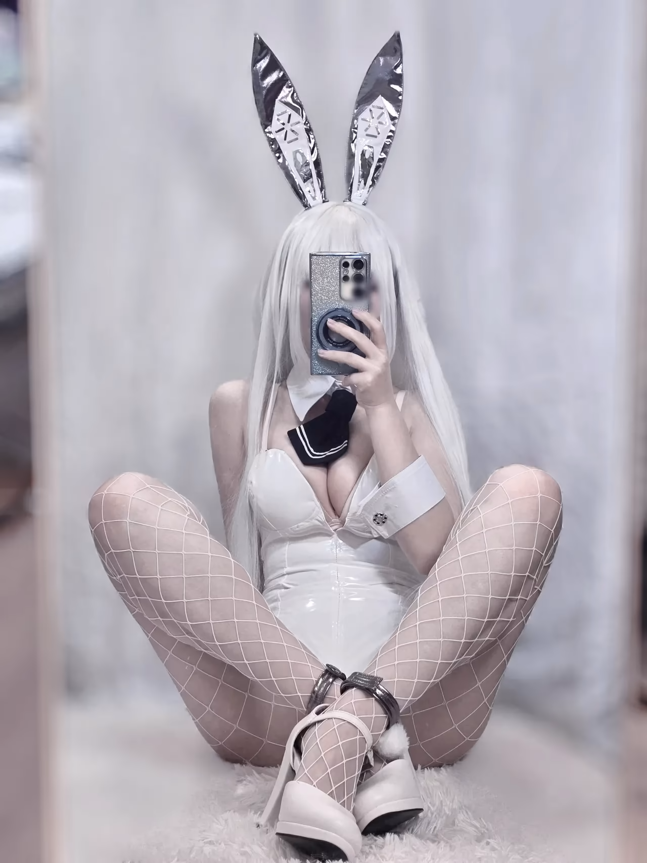 KitsuneS2S2 as Blanc — cosplay photo 18 of 19