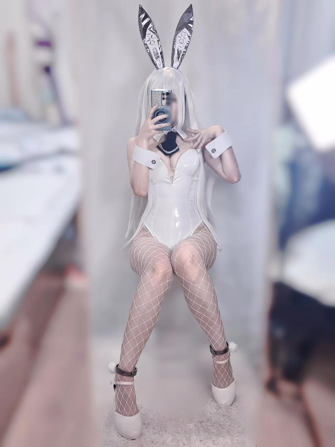KitsuneS2S2 as Blanc — cosplay photo 9 of 19