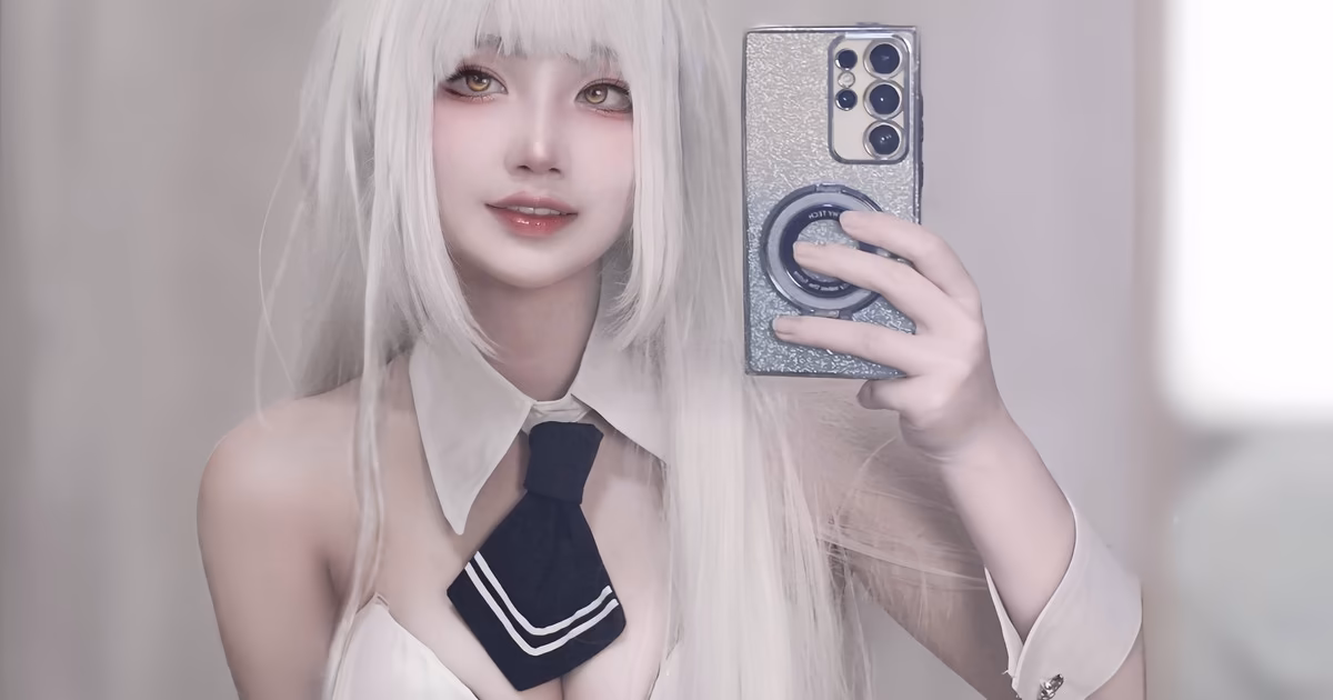 KitsuneS2S2 as Blanc — cosplay photo 20 of 20