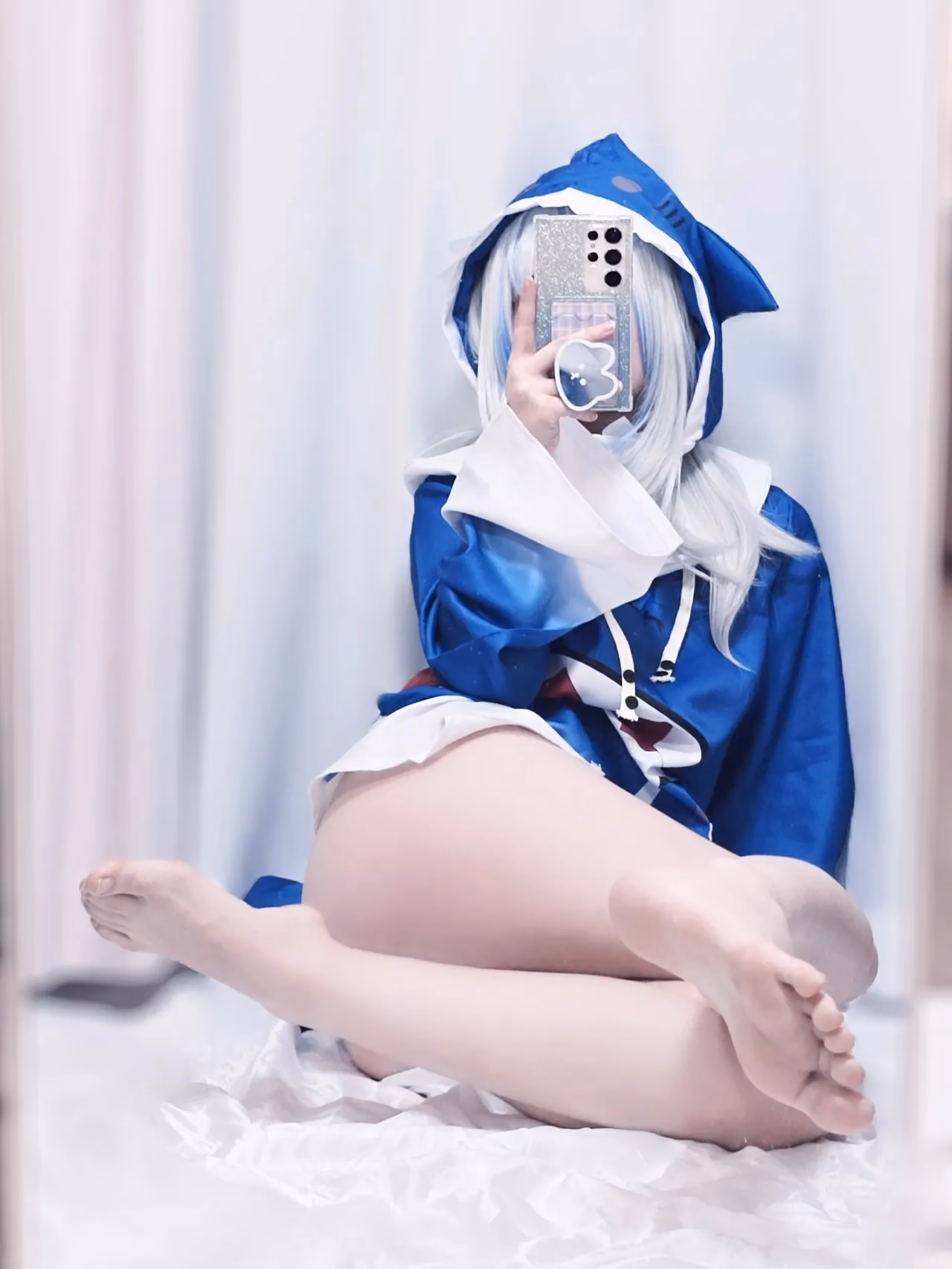 KitsuneS2S2 as Gawr Gura — cosplay photo 13 of 17