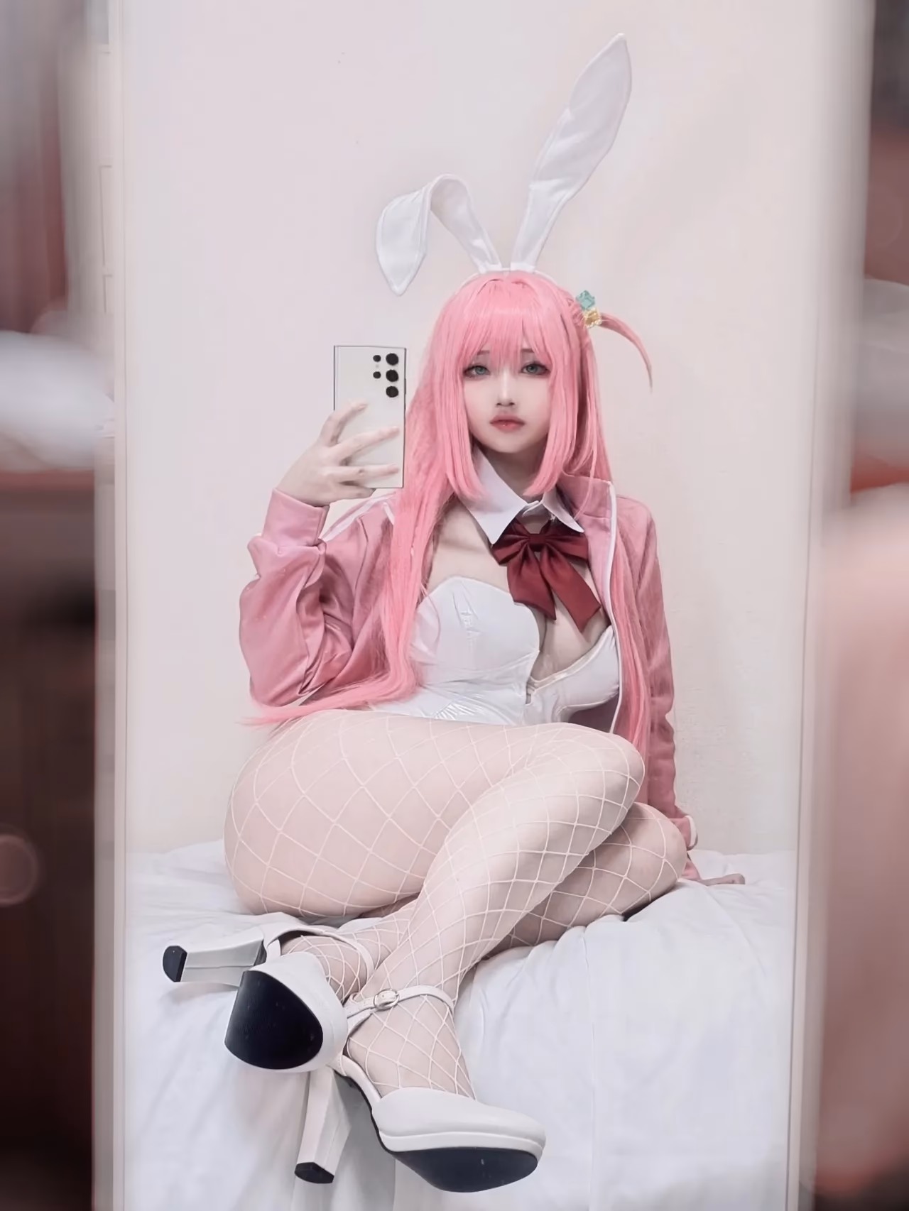 KitsuneS2S2 as Hitori Gotoh — cosplay photo 13 of 20