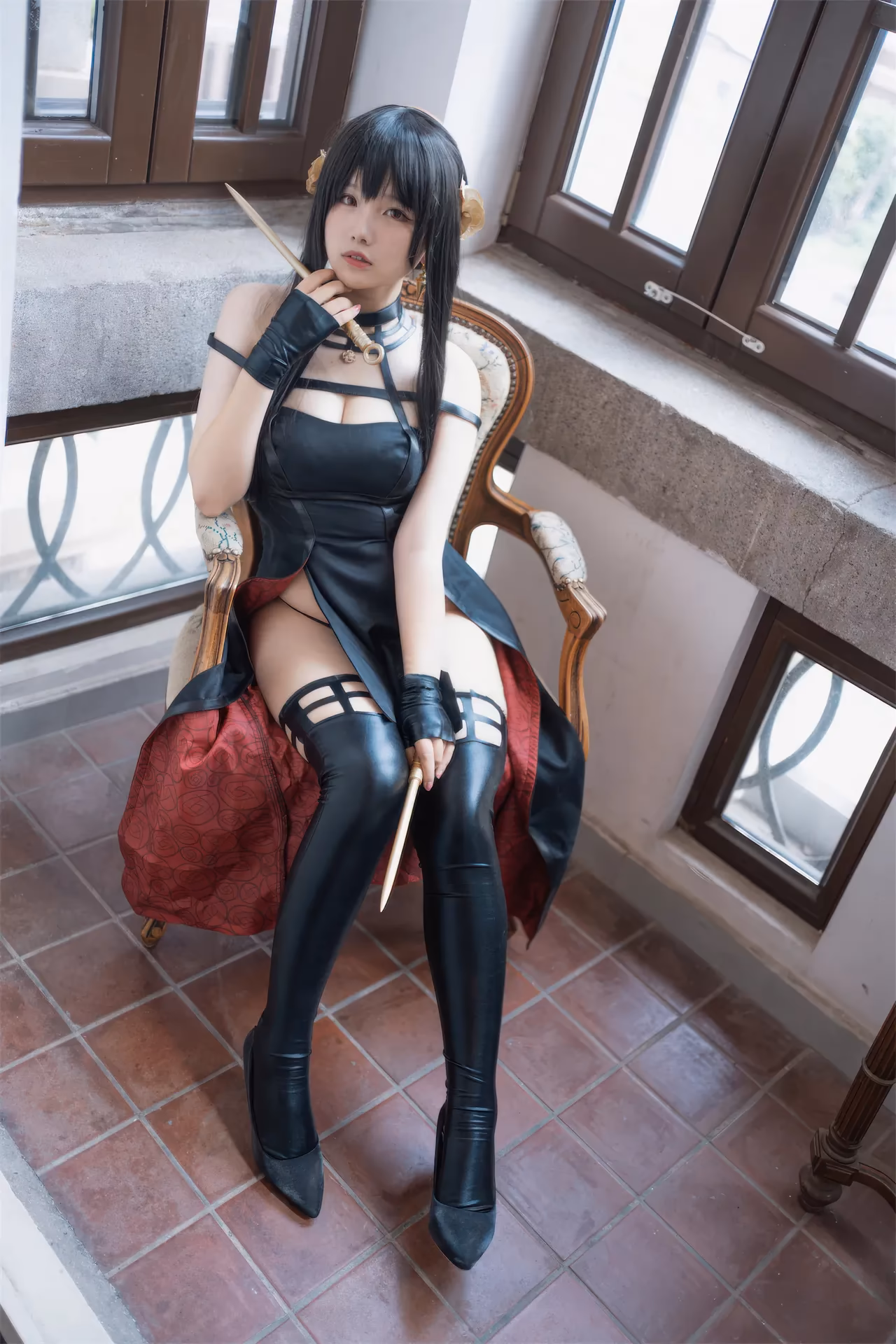 likepve as Yor Forger — cosplay photo 18 of 53