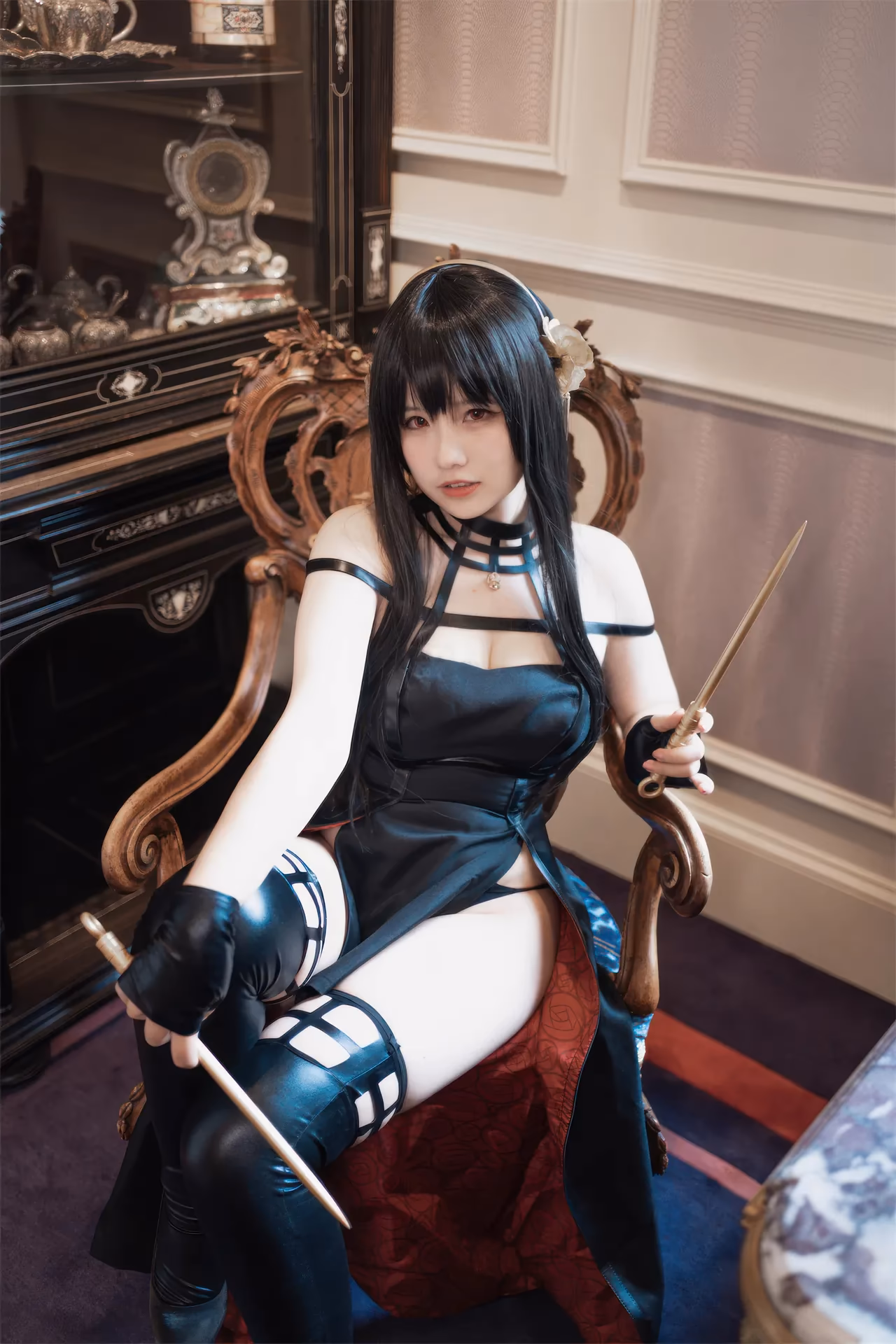 likepve as Yor Forger — cosplay photo 22 of 53