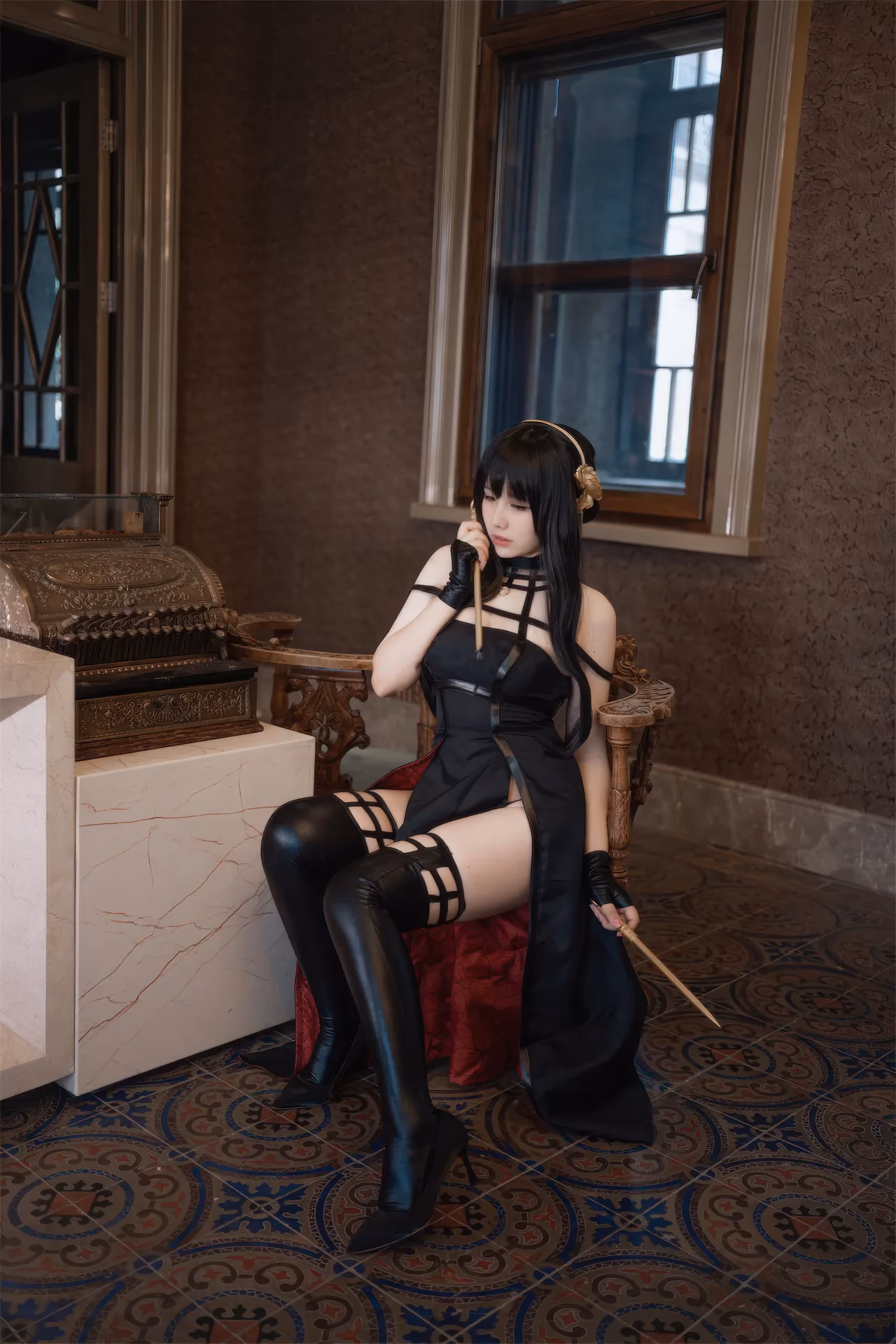 likepve as Yor Forger — cosplay photo 9 of 53