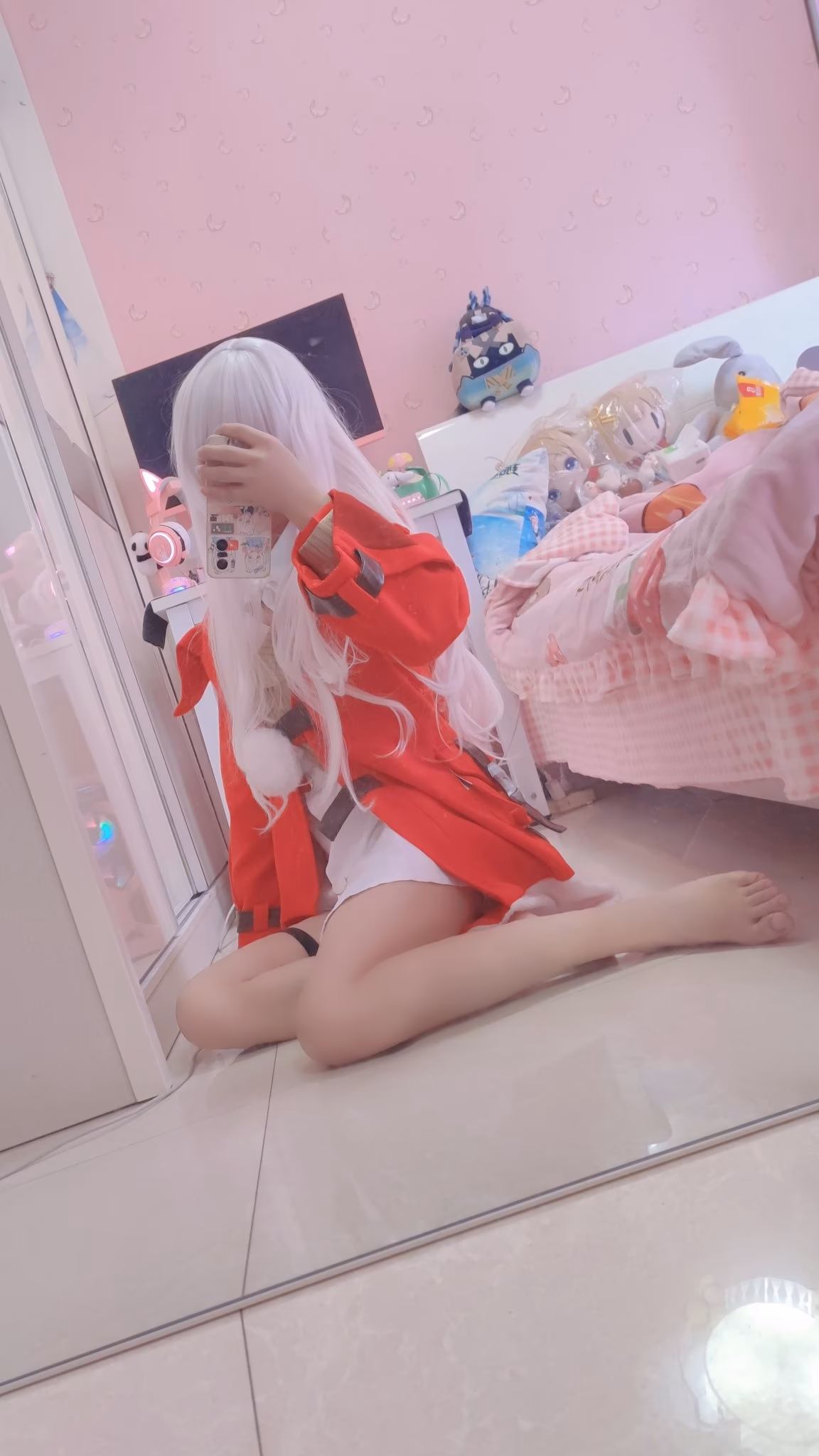 Lingchuanqian as Clara — cosplay photo 4 of 6