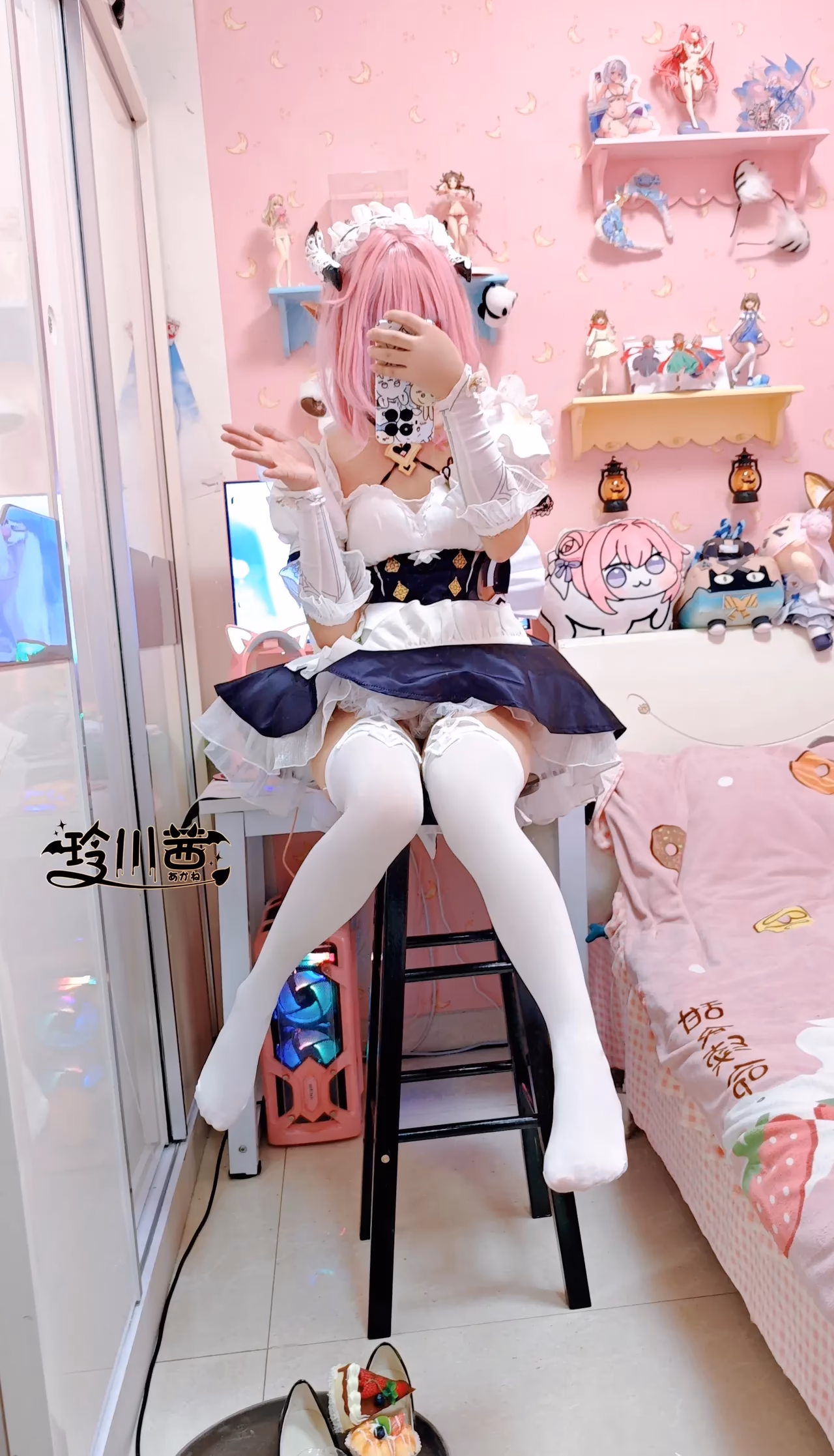 Lingchuanqian as Elysia — cosplay photo 16 of 20