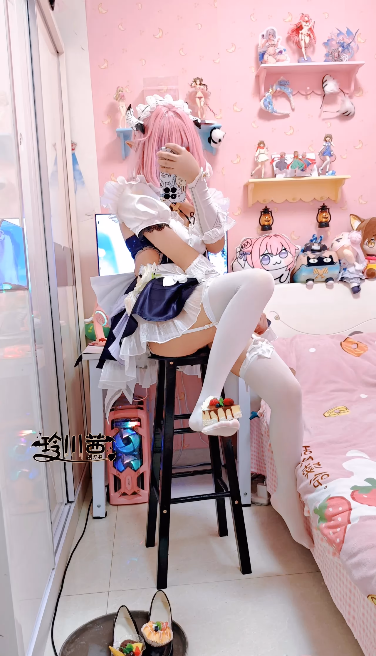 Lingchuanqian as Elysia — cosplay photo 17 of 20