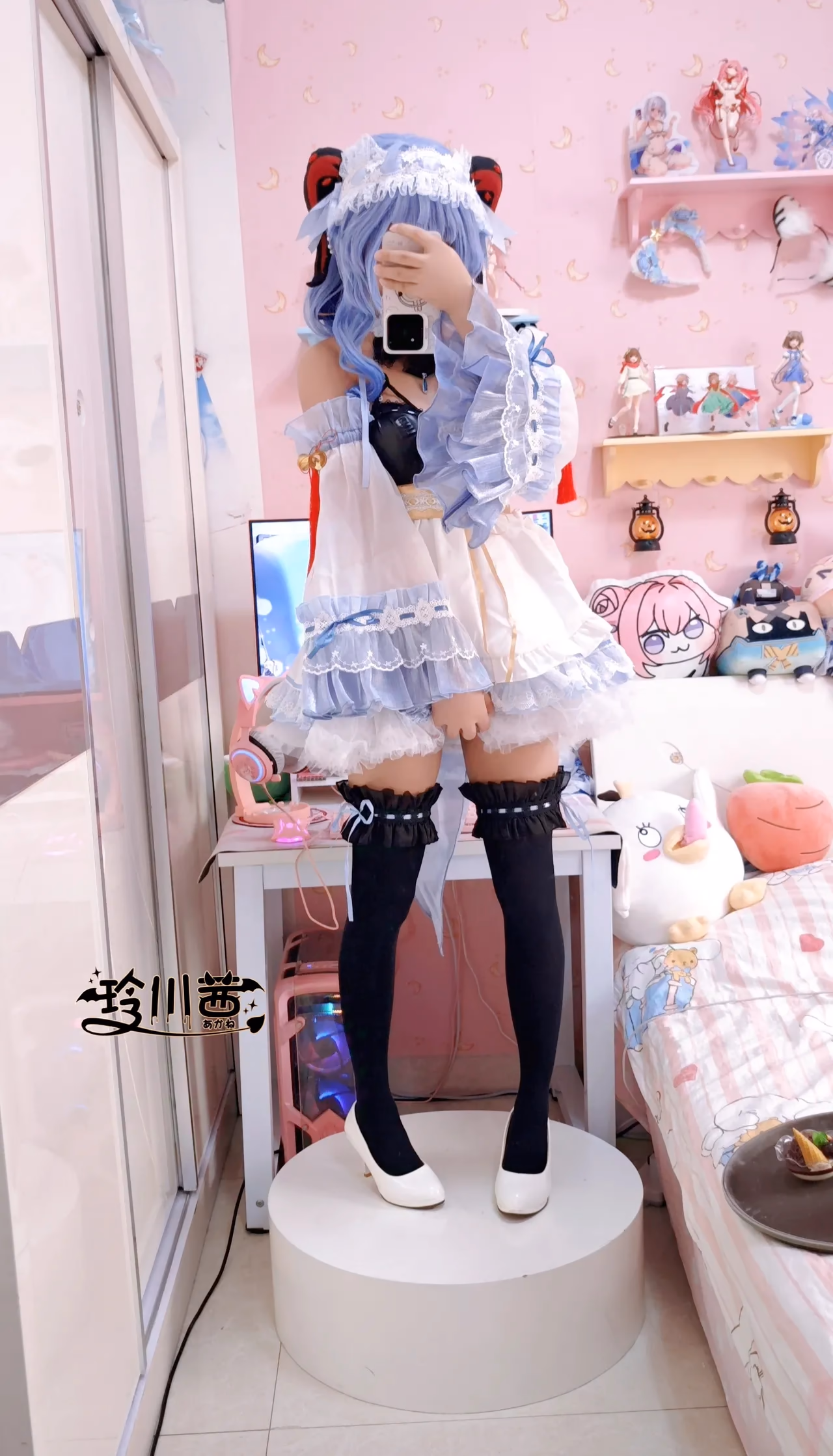 Lingchuanqian as Ganyu — cosplay photo 2 of 14