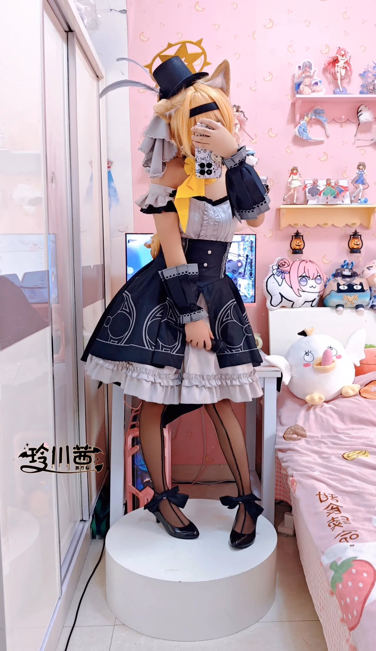 Lingchuanqian as Mari Iochi — cosplay photo 10 of 30