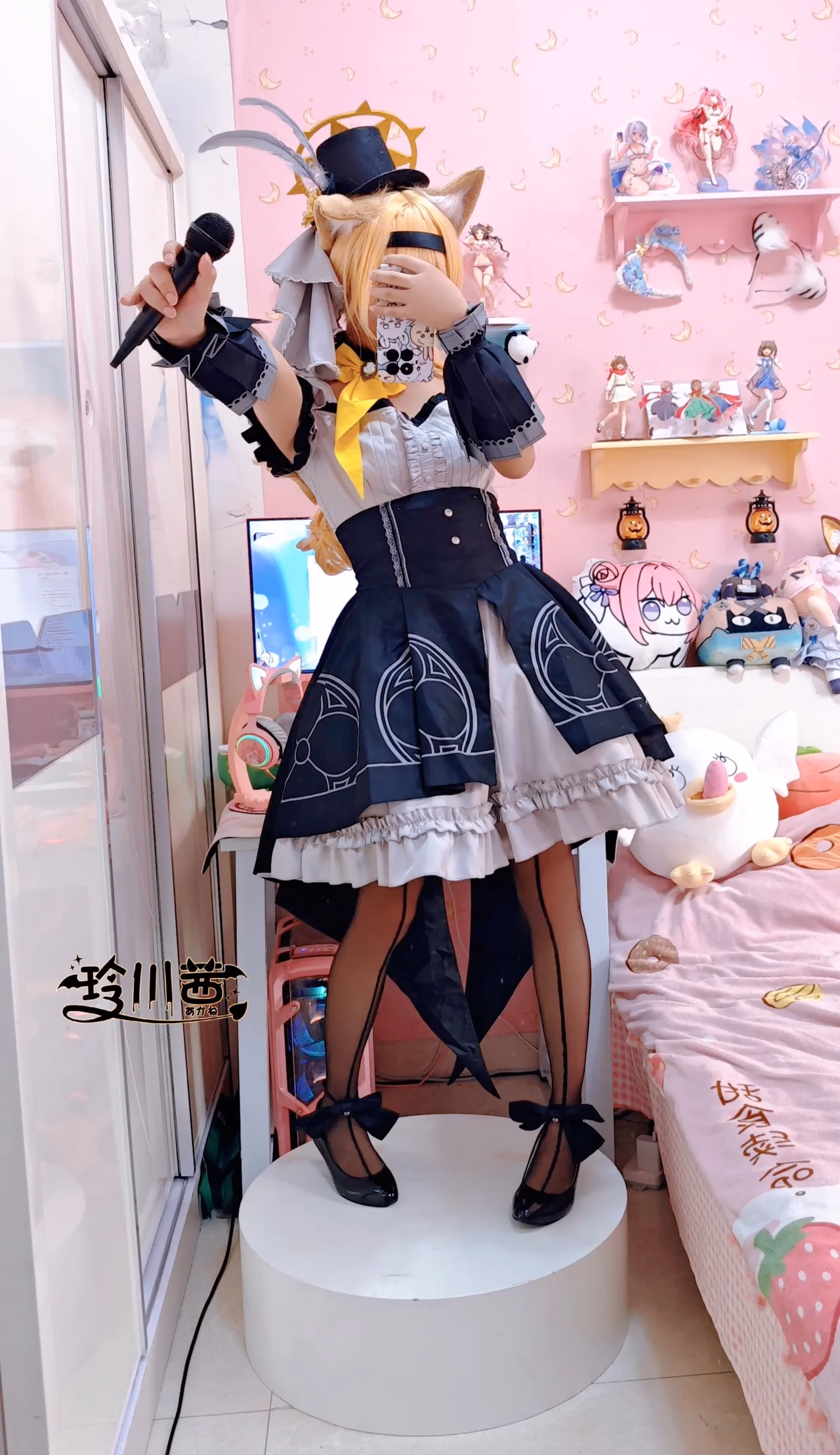 Lingchuanqian as Mari Iochi — cosplay photo 11 of 30