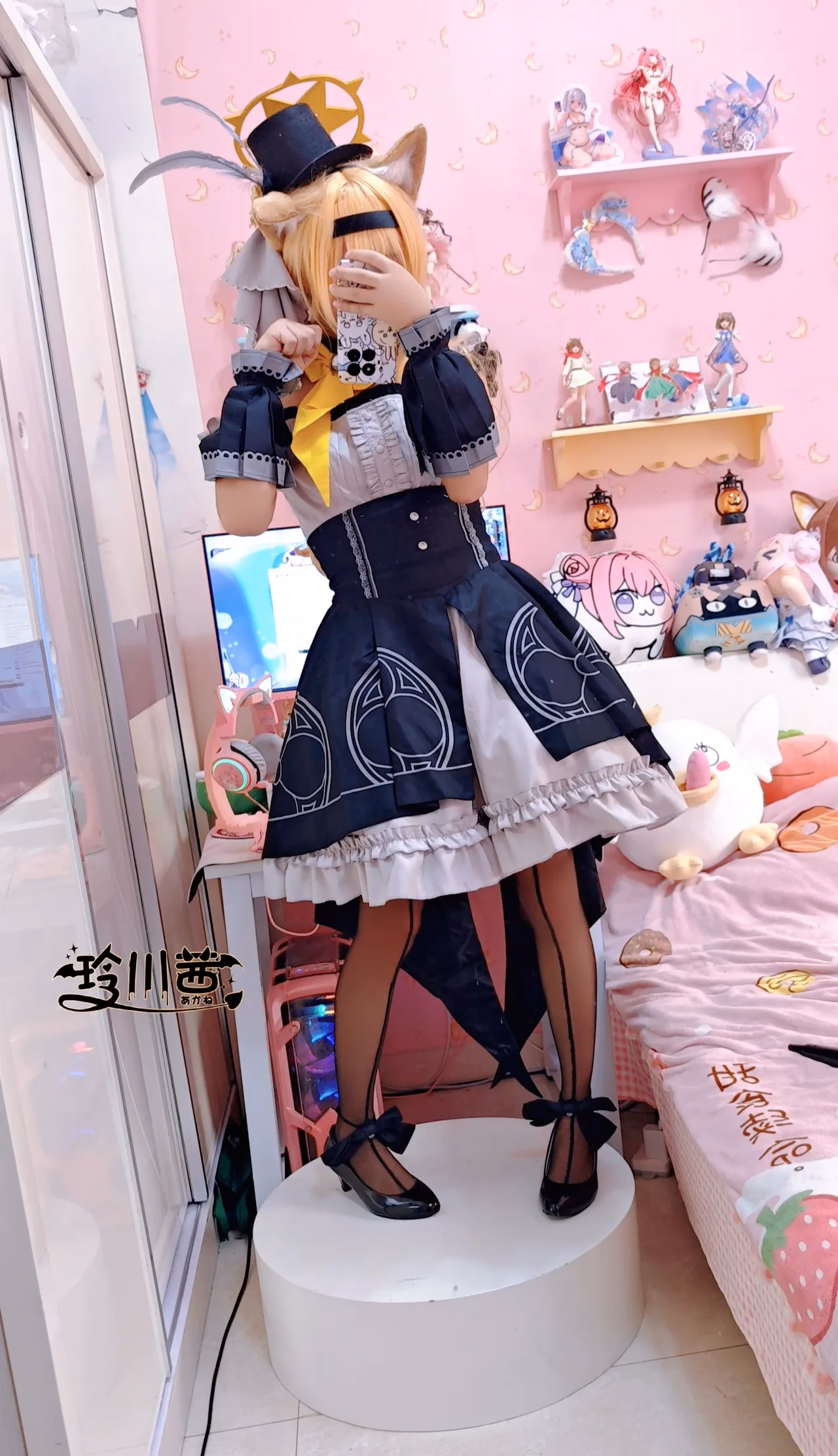 Lingchuanqian as Mari Iochi — cosplay photo 12 of 30