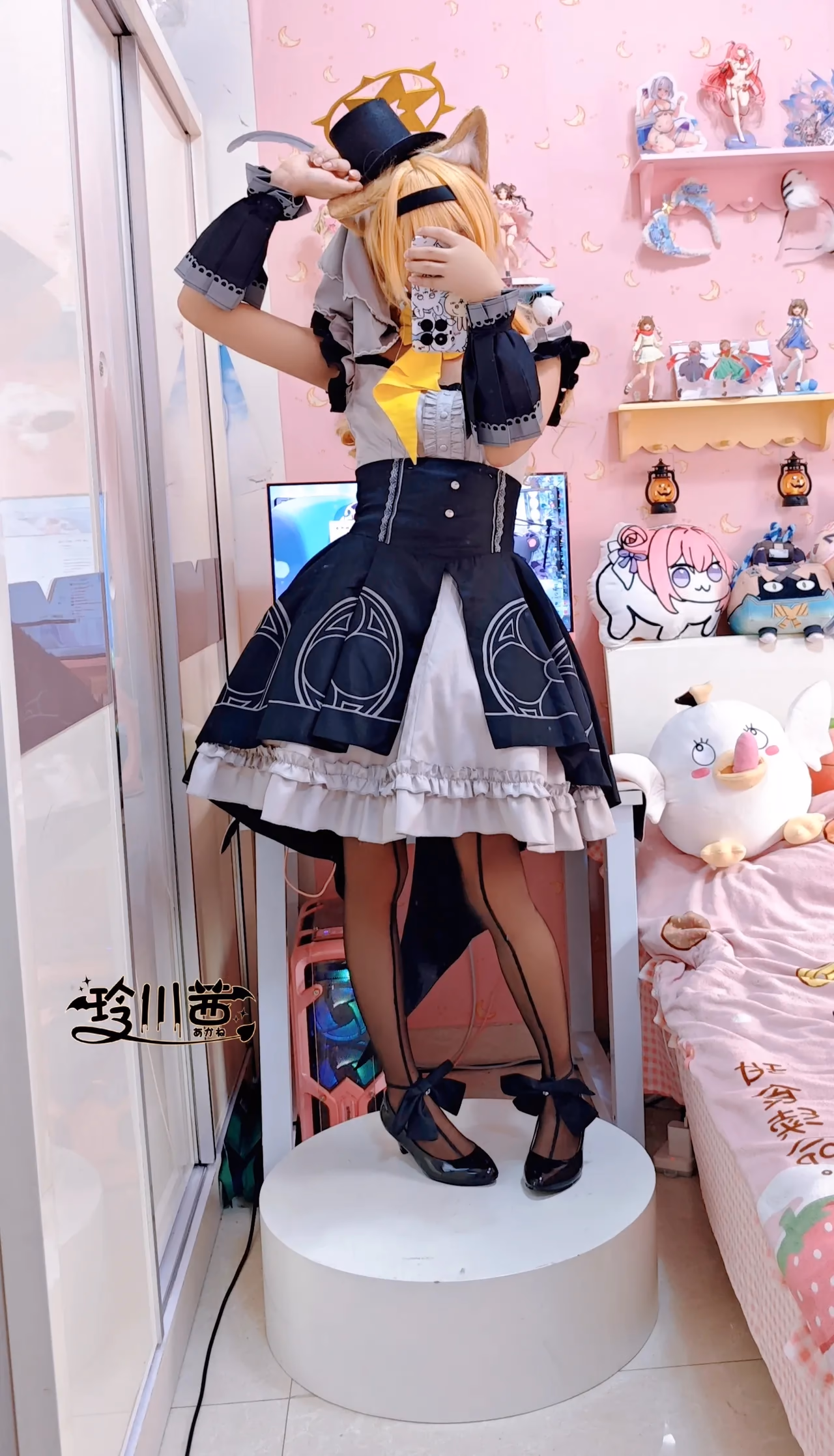 Lingchuanqian as Mari Iochi — cosplay photo 15 of 30