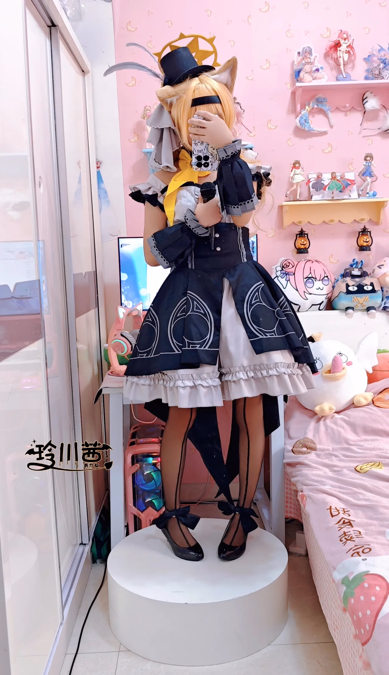 Lingchuanqian as Mari Iochi — cosplay photo 9 of 30