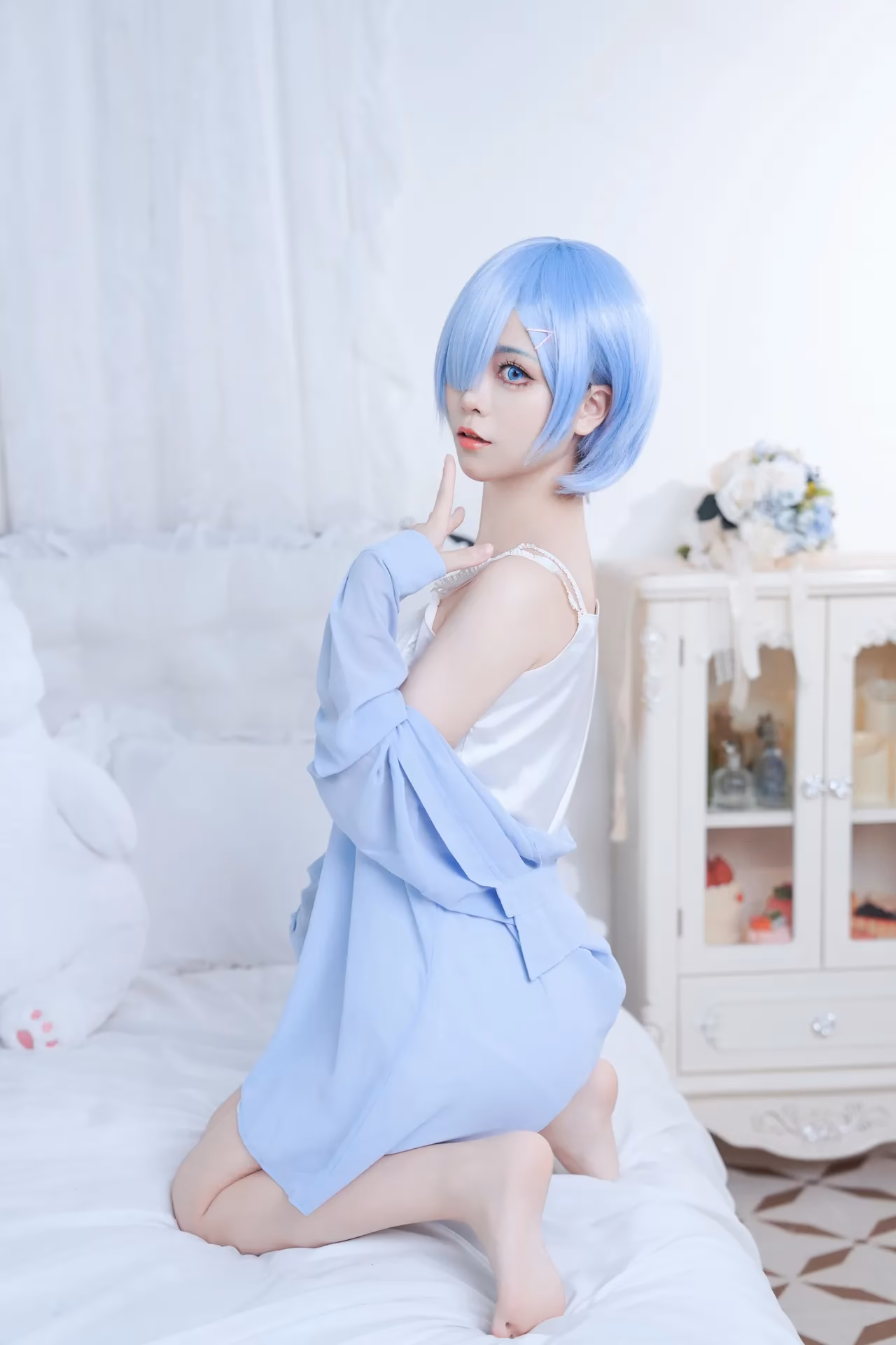 LuoCYukicosplay as Rem — cosplay photo 11 of 14