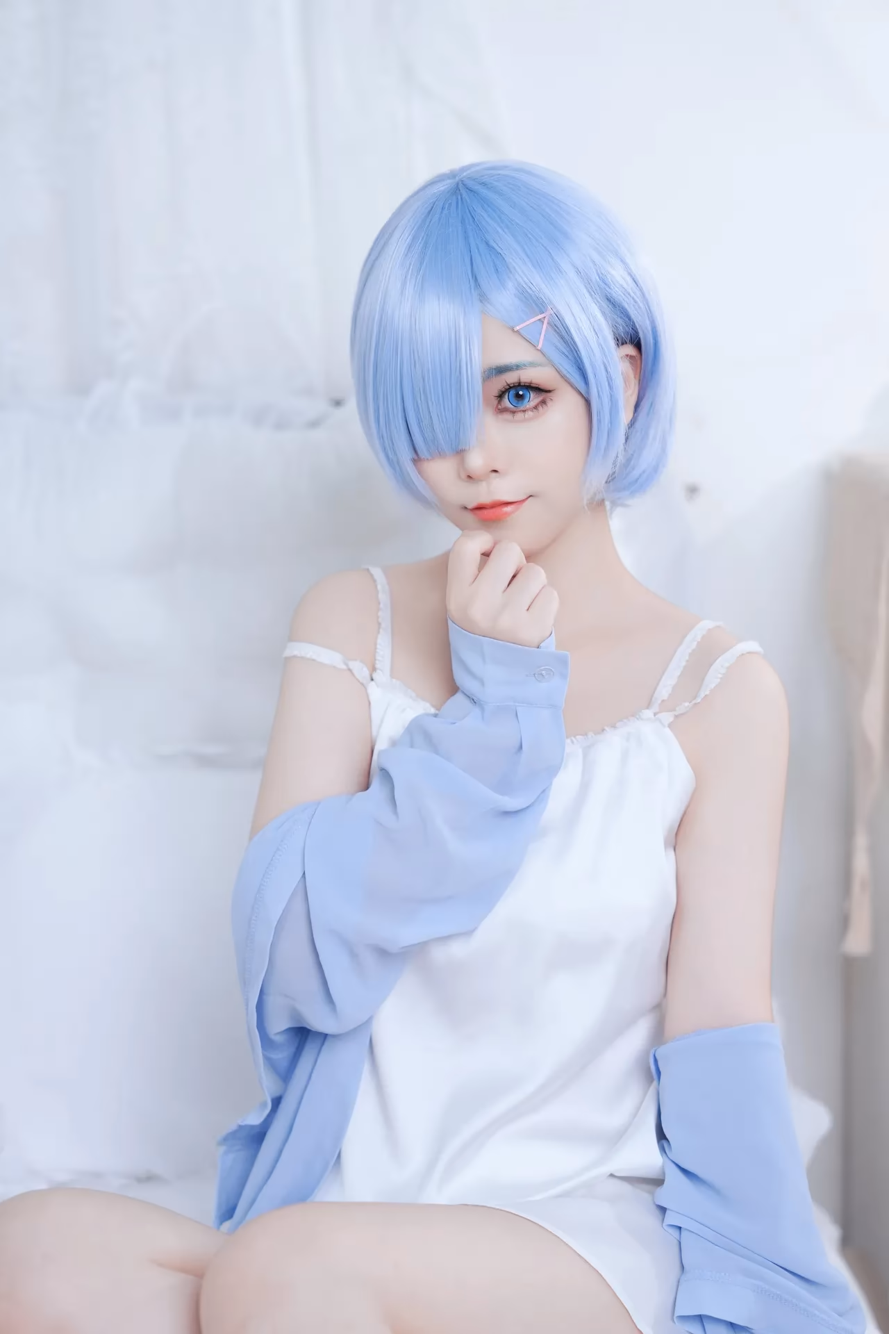 LuoCYukicosplay as Rem — cosplay photo 4 of 14