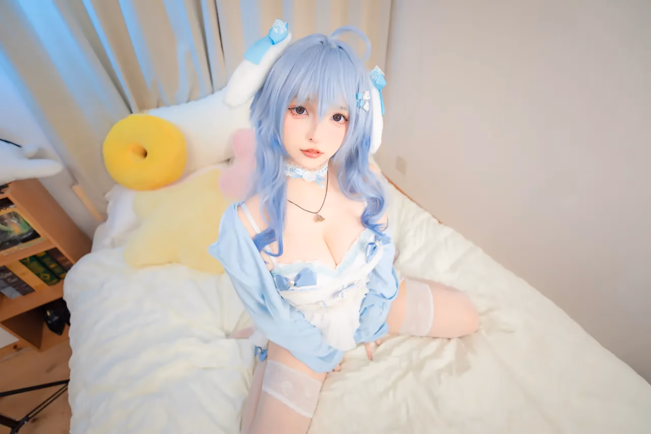 Mafuyu Kagurazaka as Ganyu — cosplay photo 28 of 75