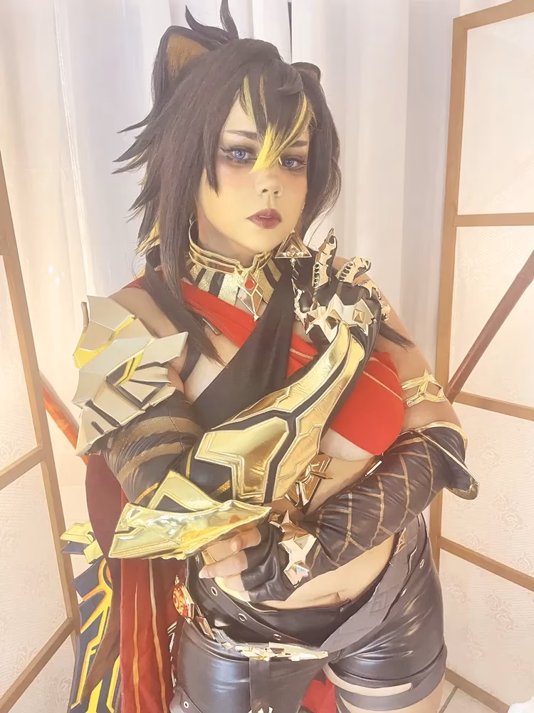 MariiGabii as Dehya — cosplay photo 7 of 15
