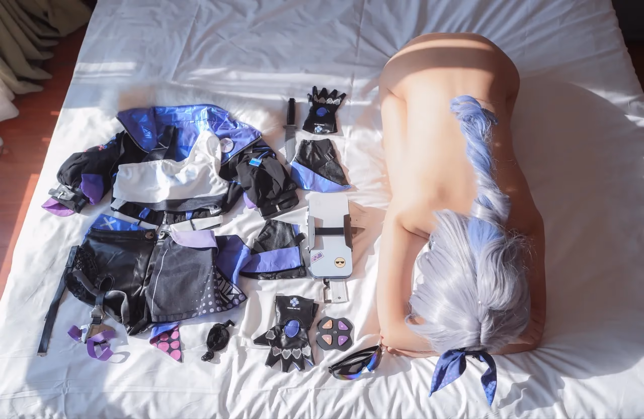 Silver Wolf — cosplay photo 77 of 80