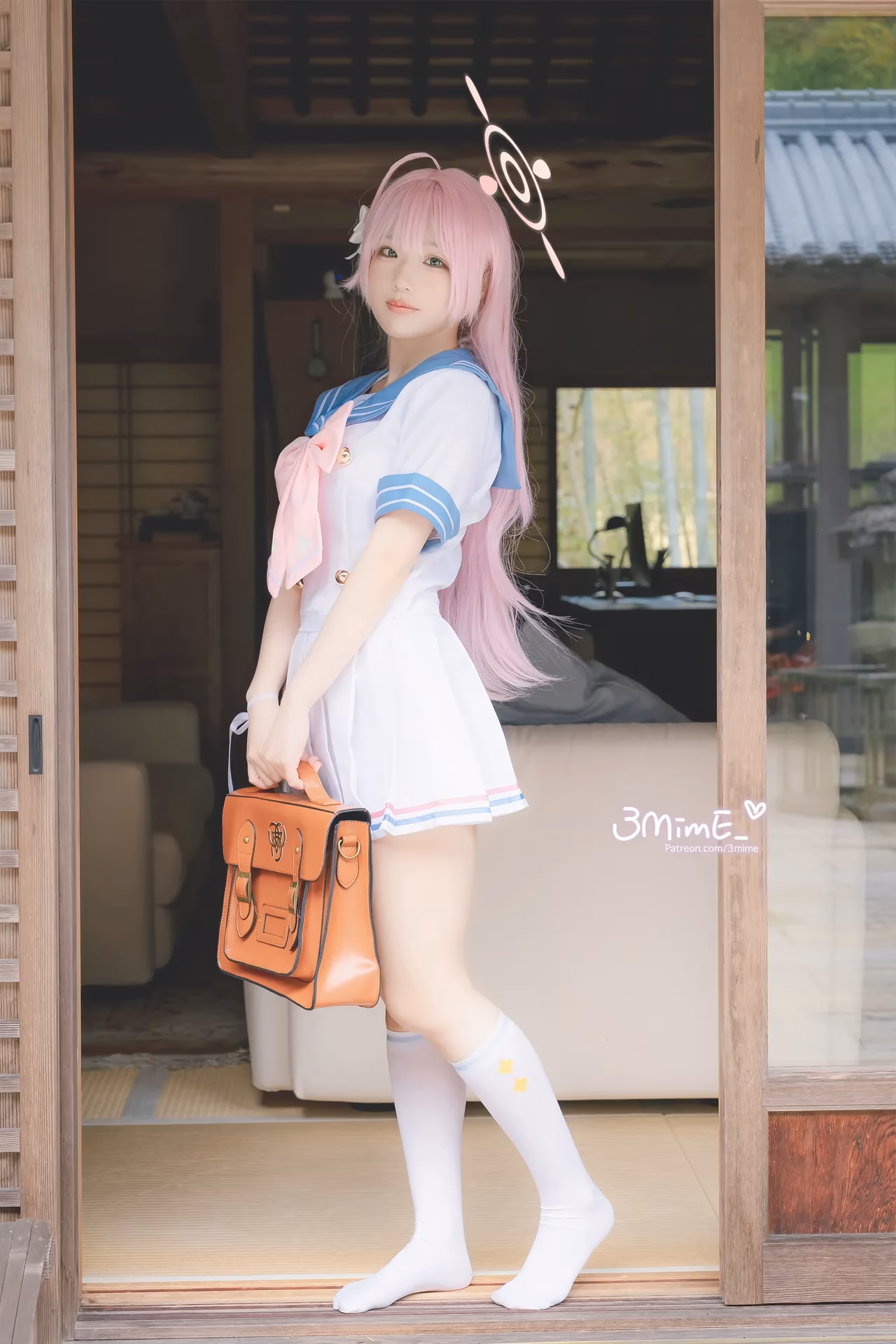Mime as Hanako Urawa — cosplay photo 2 of 18
