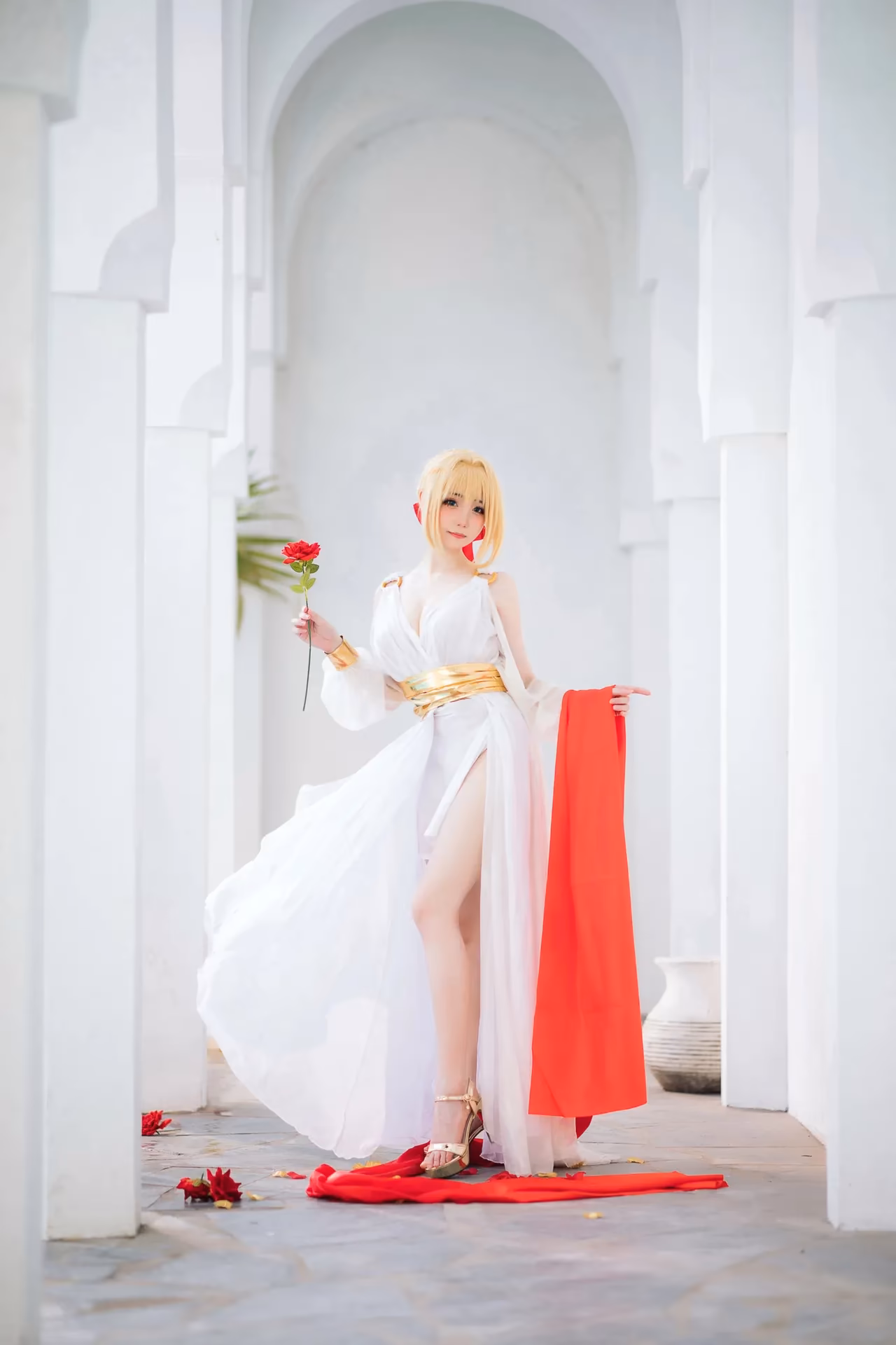 MMMenmentan as Nero Claudius — cosplay photo 17 of 27