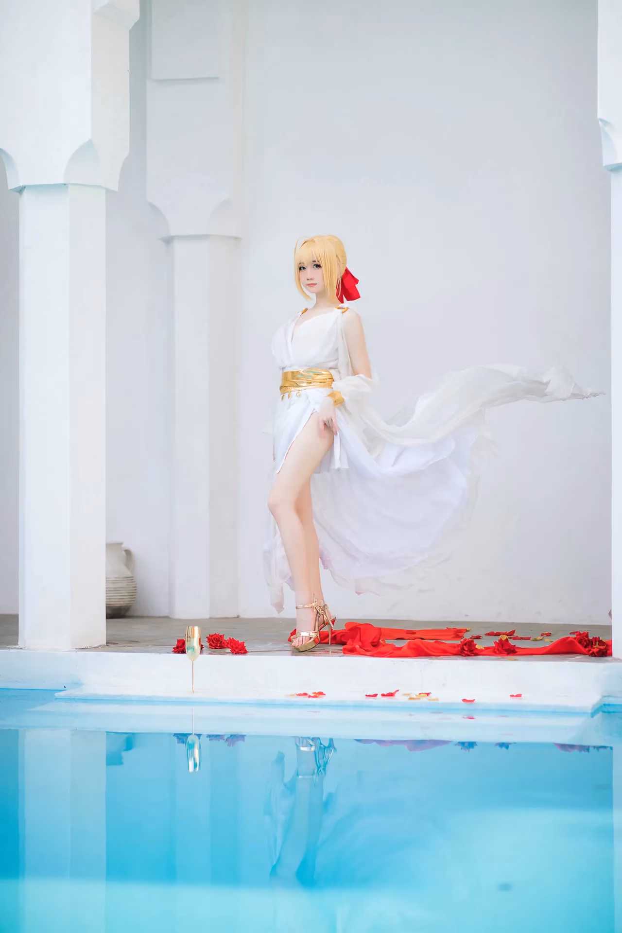 MMMenmentan as Nero Claudius — cosplay photo 18 of 27