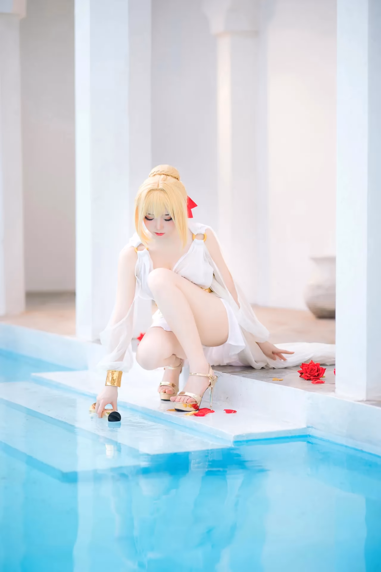 MMMenmentan as Nero Claudius — cosplay photo 27 of 27