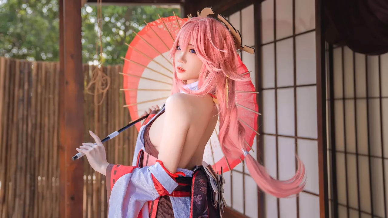 MMMenmentan as Yae Miko — cosplay photo 14 of 15