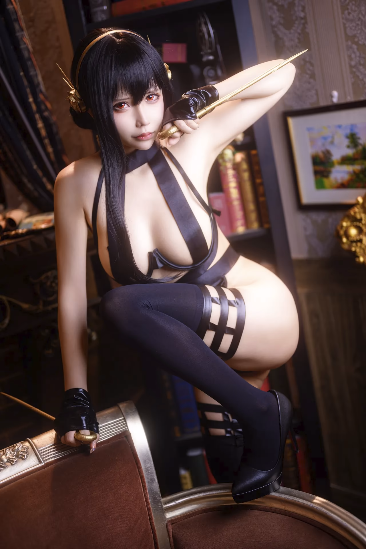 mozi02282022 as Yor Forger — cosplay photo 10 of 52