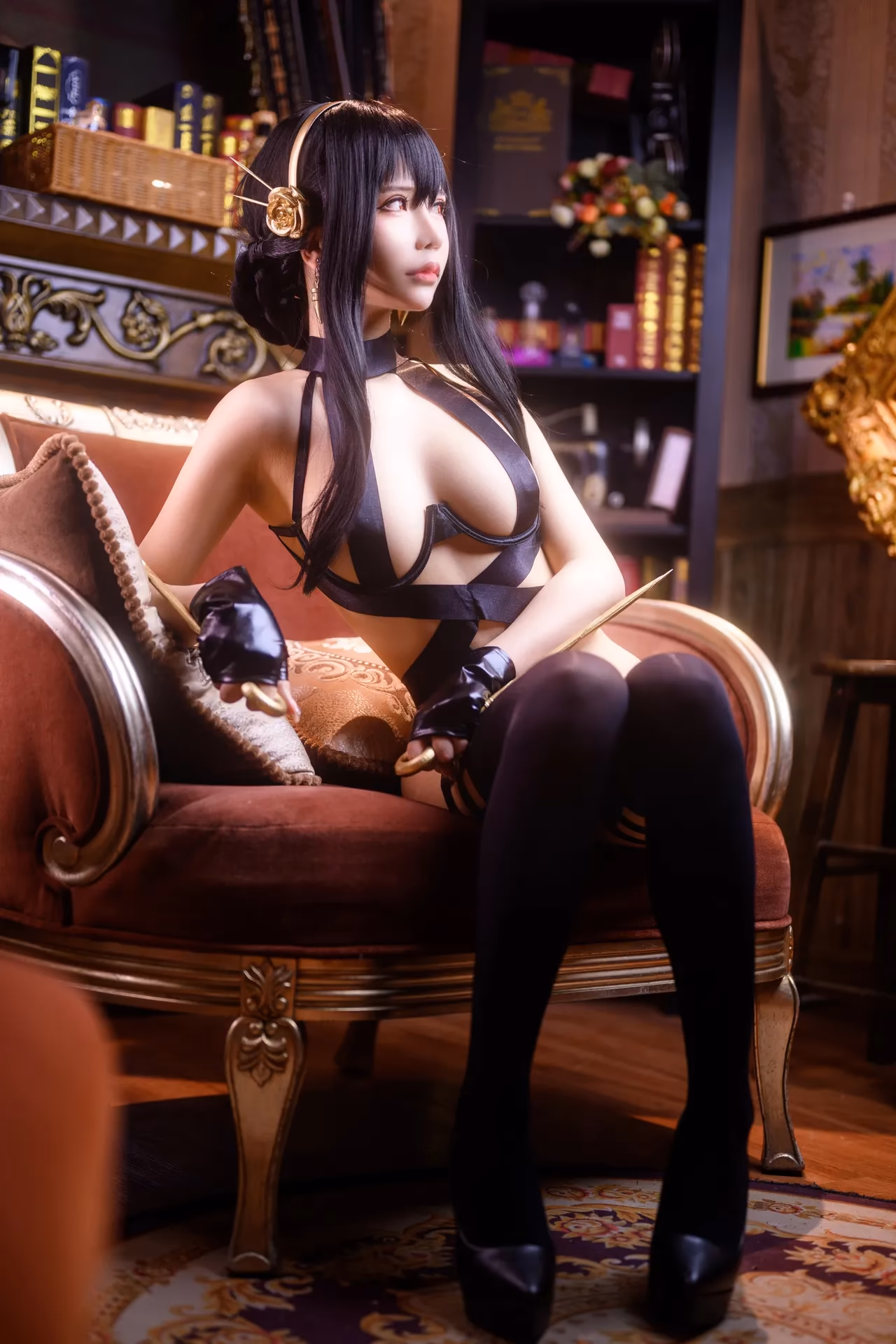 mozi02282022 as Yor Forger — cosplay photo 18 of 52