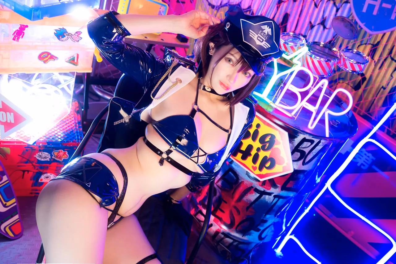 Nami Minami as Baltimore — cosplay photo 18 of 216