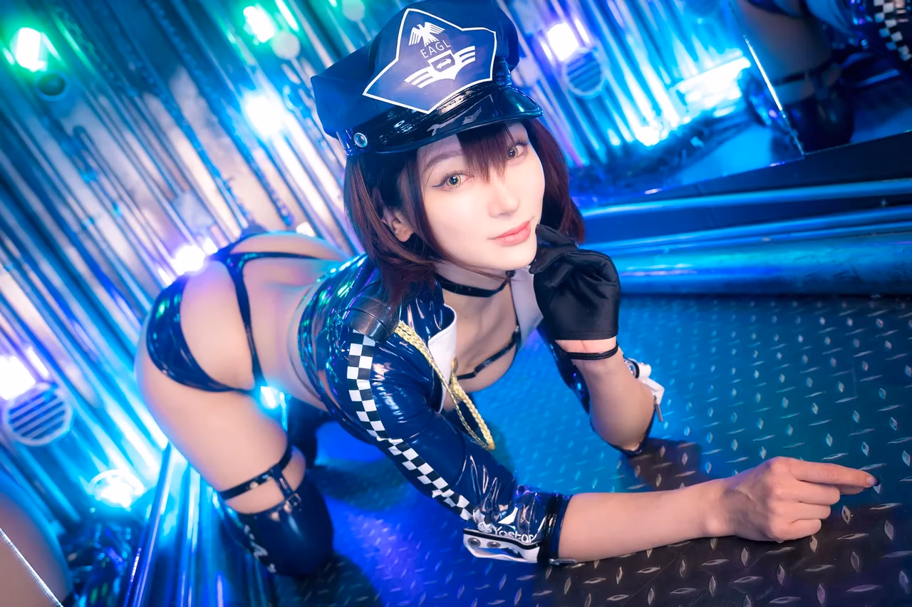 Nami Minami as Baltimore — cosplay photo 215 of 216